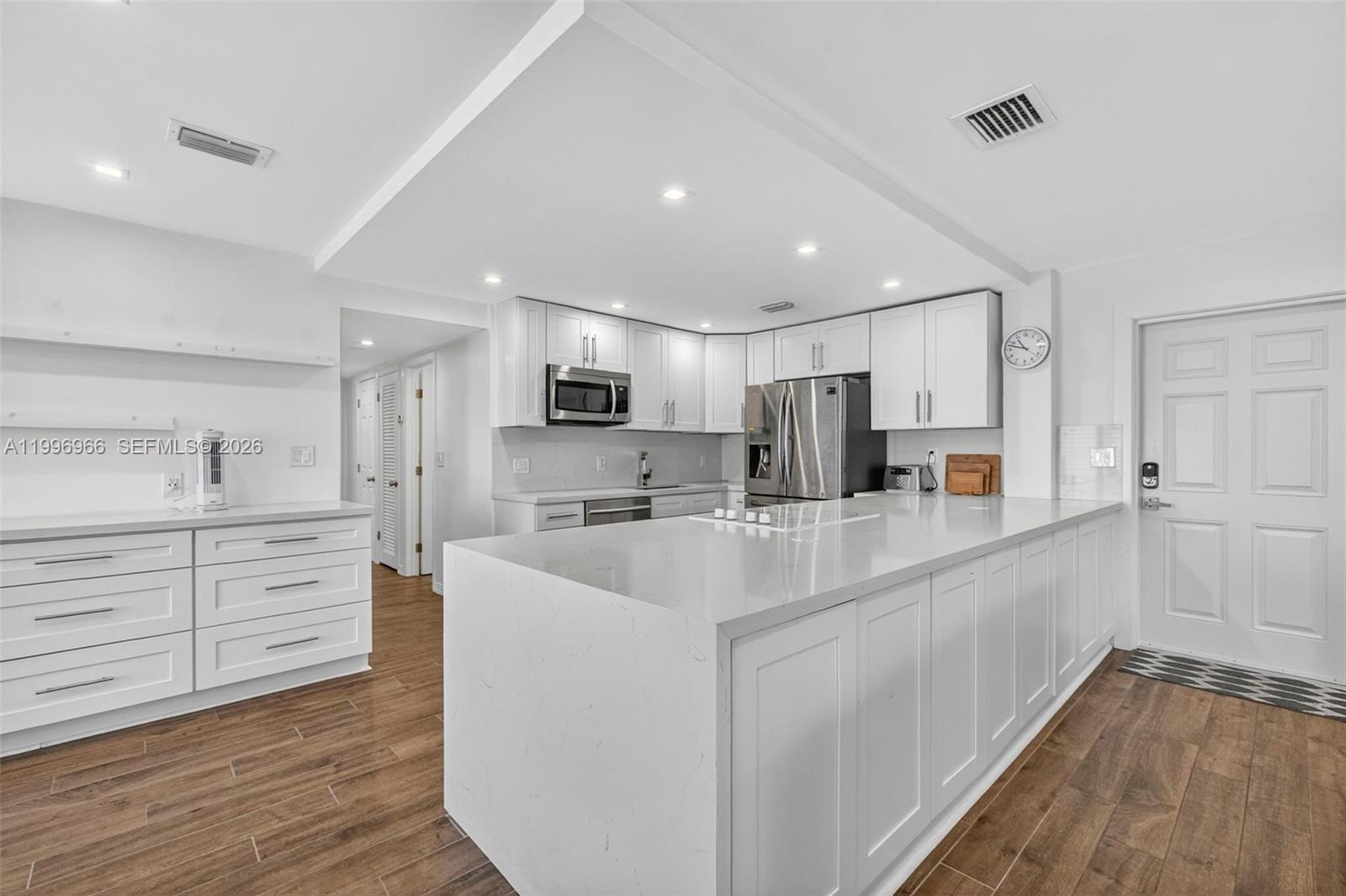 WINDSOR CONDO - Residential