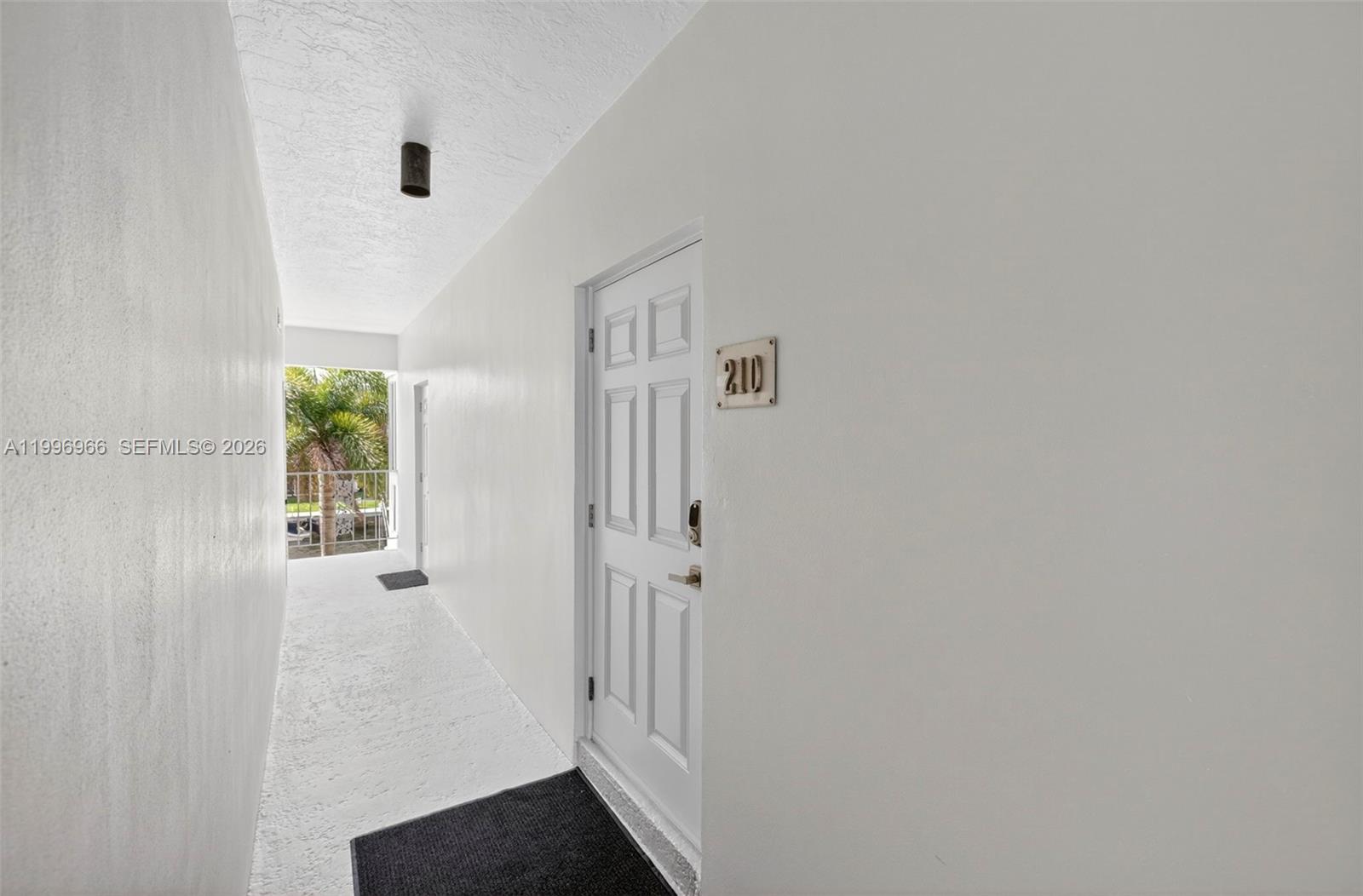 WINDSOR CONDO - Residential