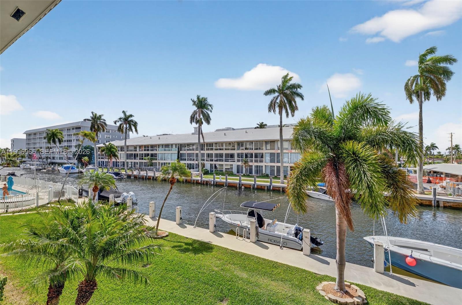 WINDSOR CONDO - Residential