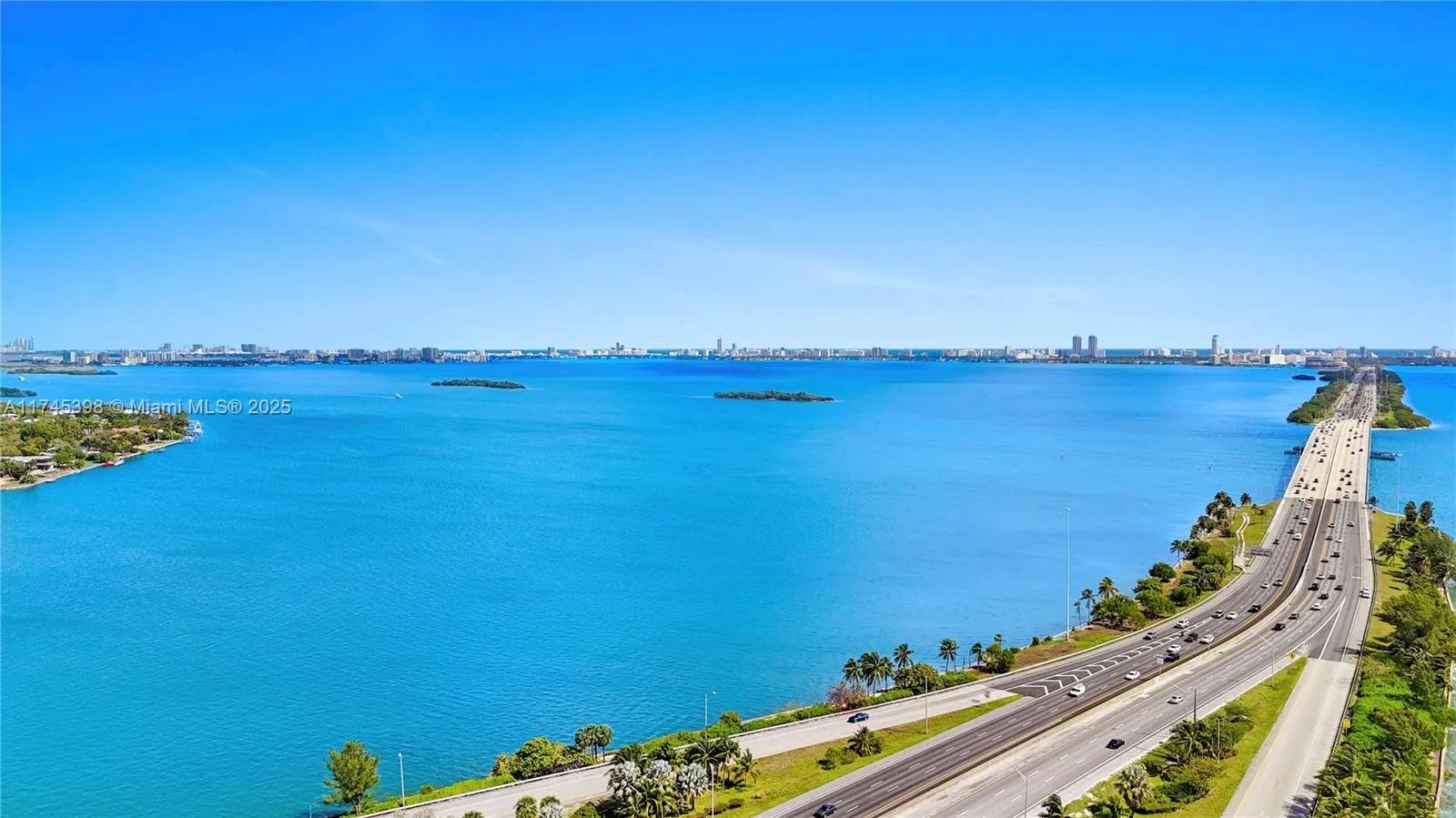 Miami, Florida 33137, United States, 1 Bedroom Bedrooms, ,2 BathroomsBathrooms,Residential,Active,1619