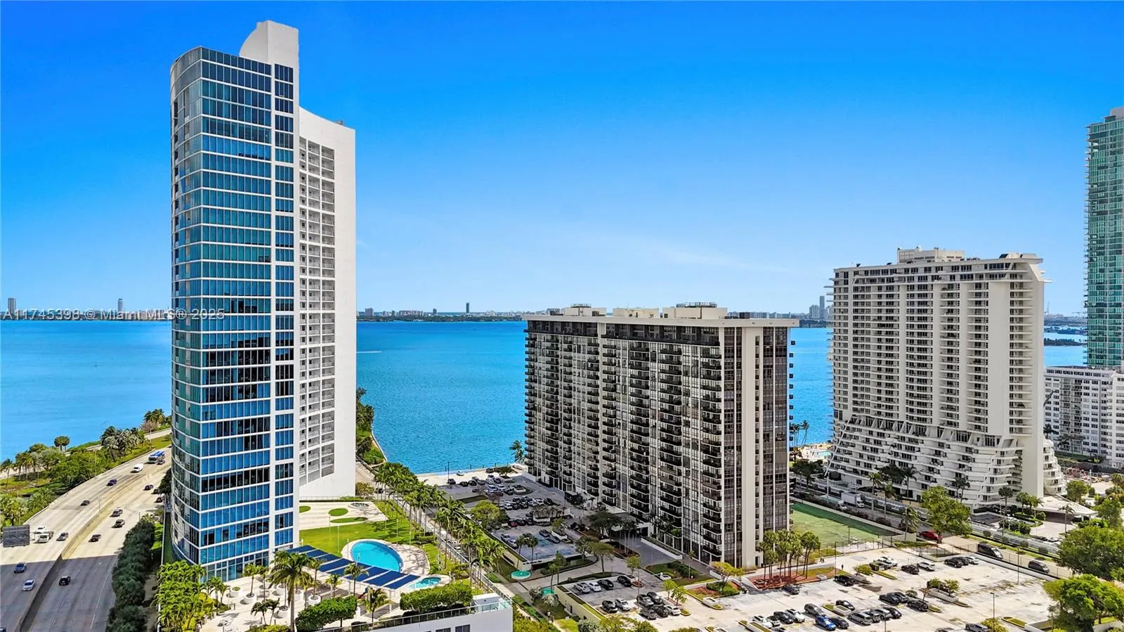 Miami, Florida 33137, United States, 1 Bedroom Bedrooms, ,2 BathroomsBathrooms,Residential,Active,1619