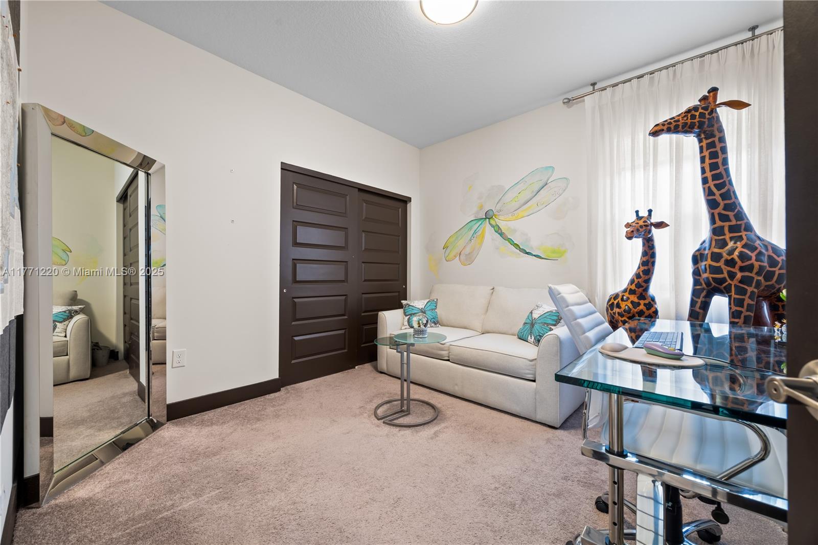 DUNNWOODY LAKE - Residential