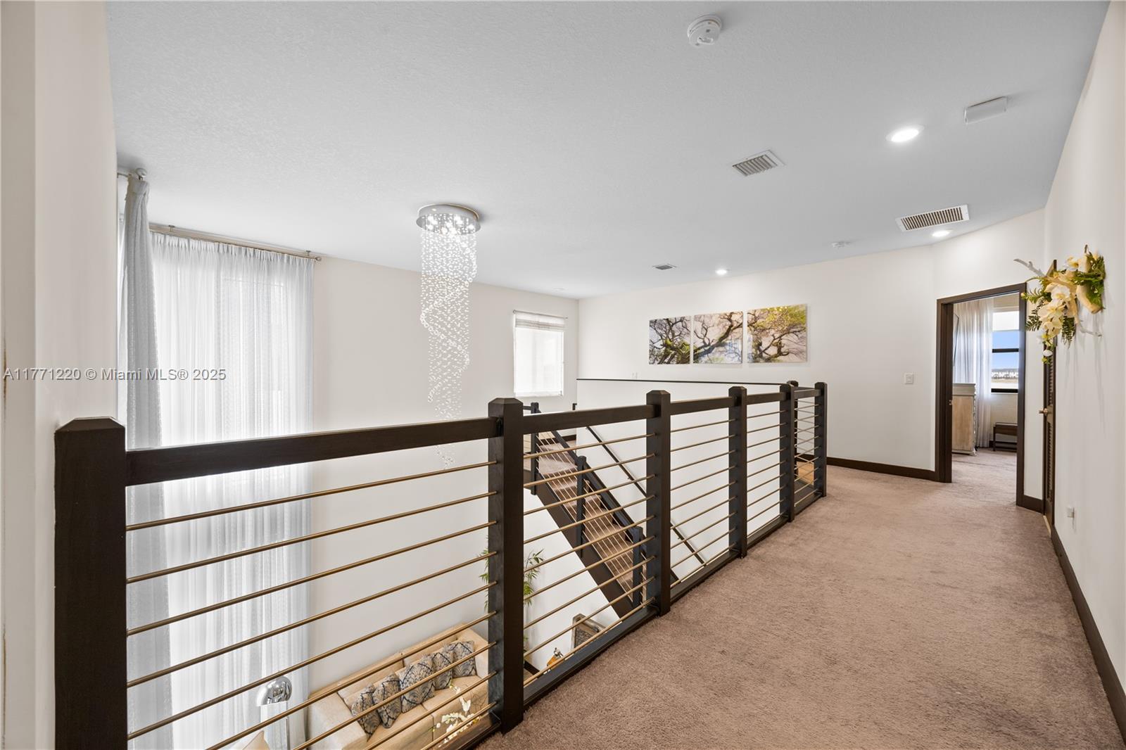 DUNNWOODY LAKE - Residential