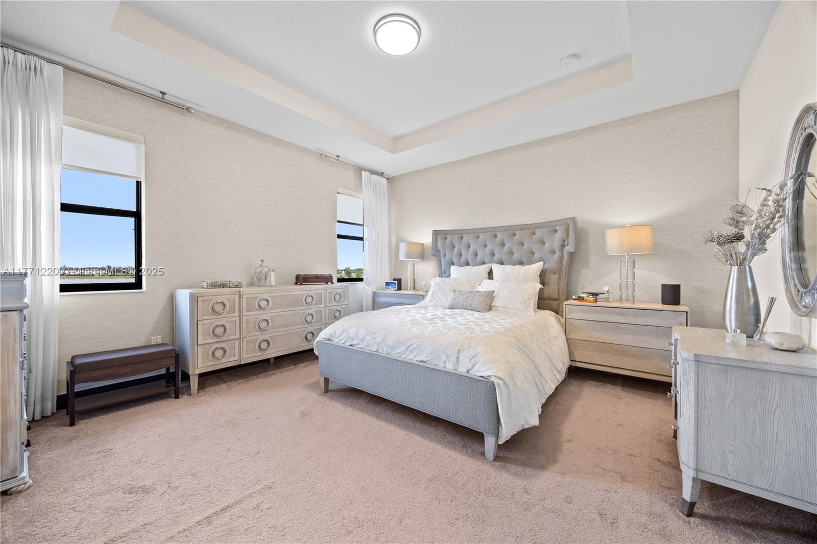 DUNNWOODY LAKE - Residential