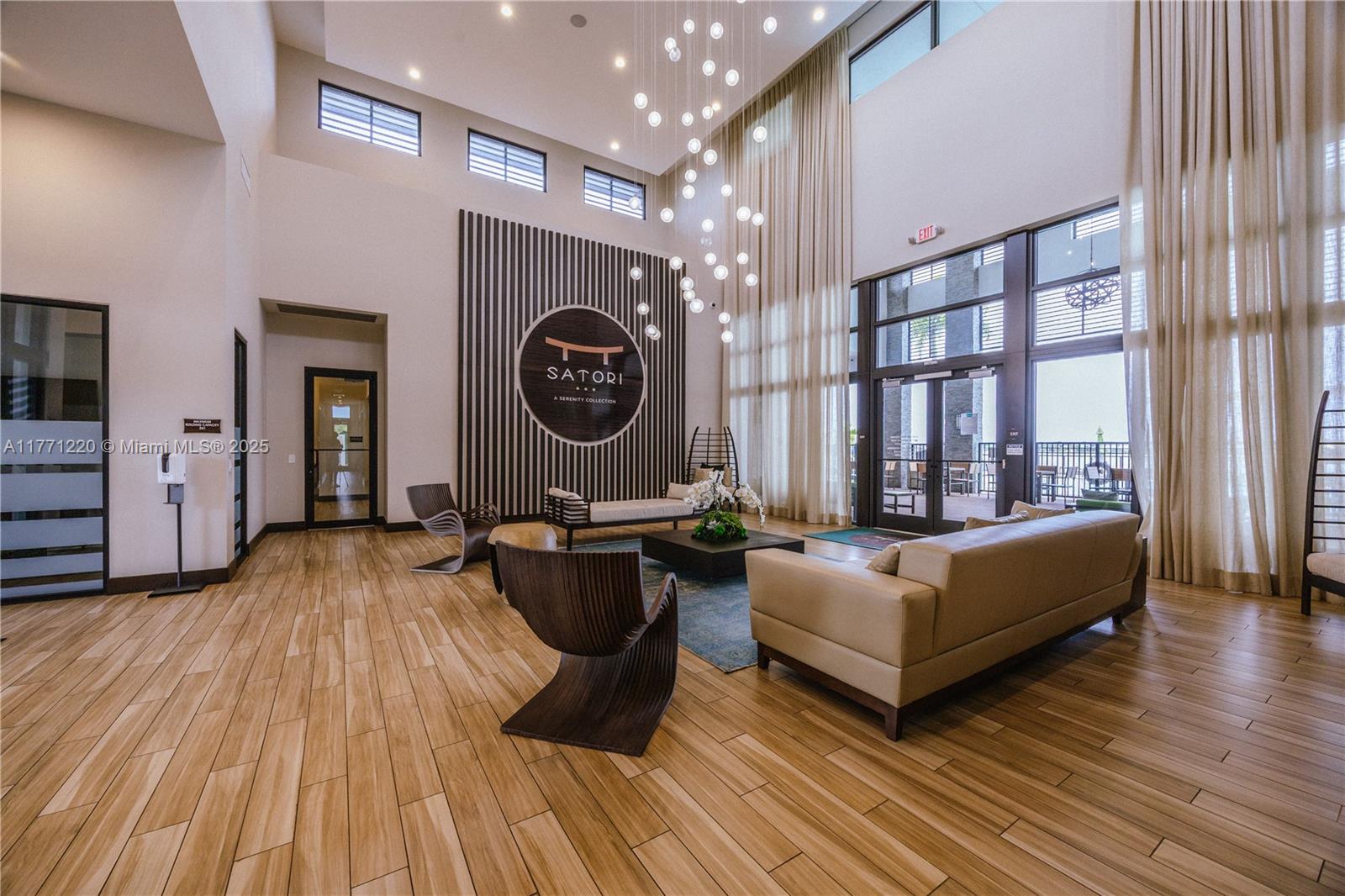 DUNNWOODY LAKE - Residential