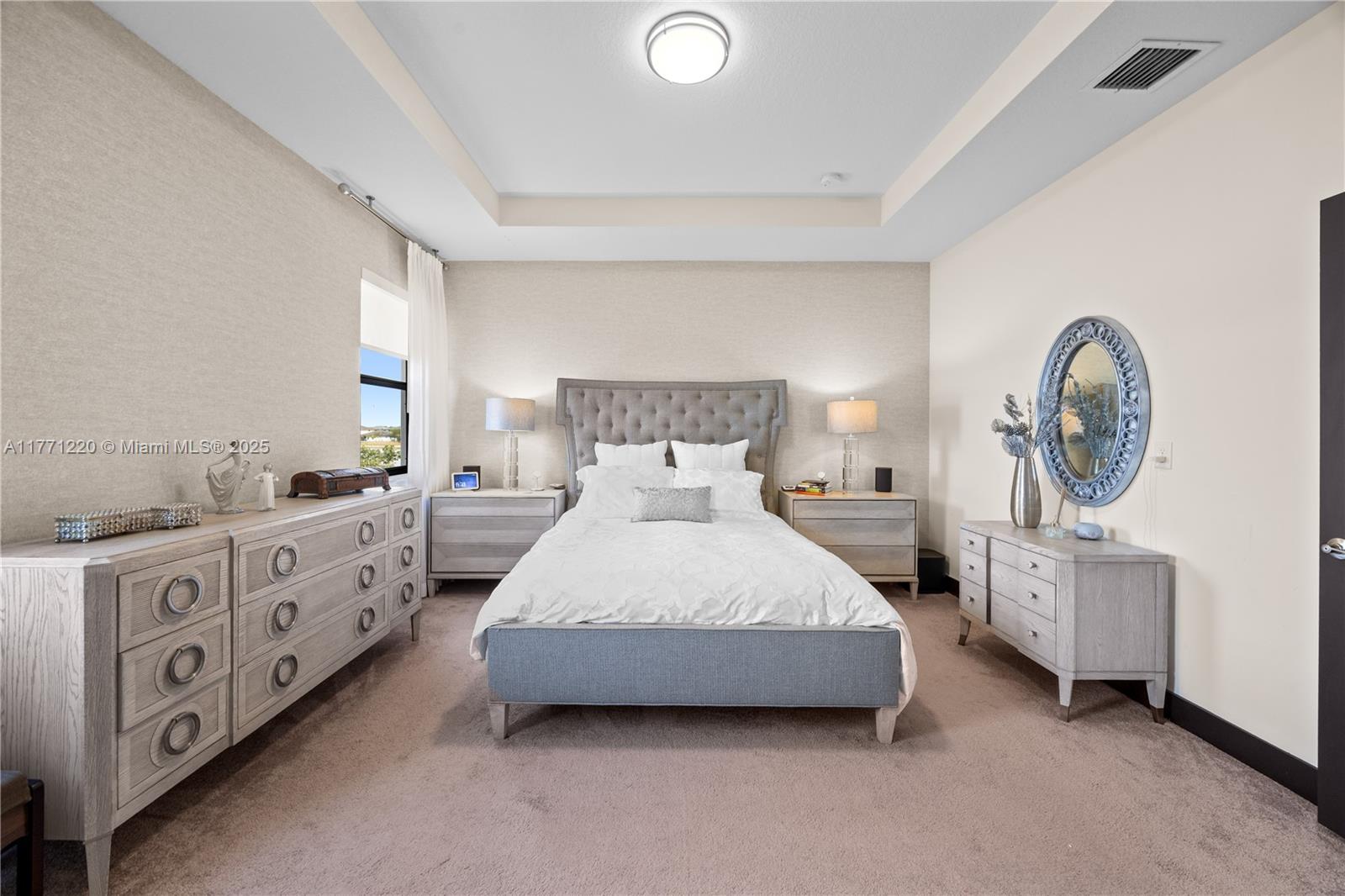 DUNNWOODY LAKE - Residential