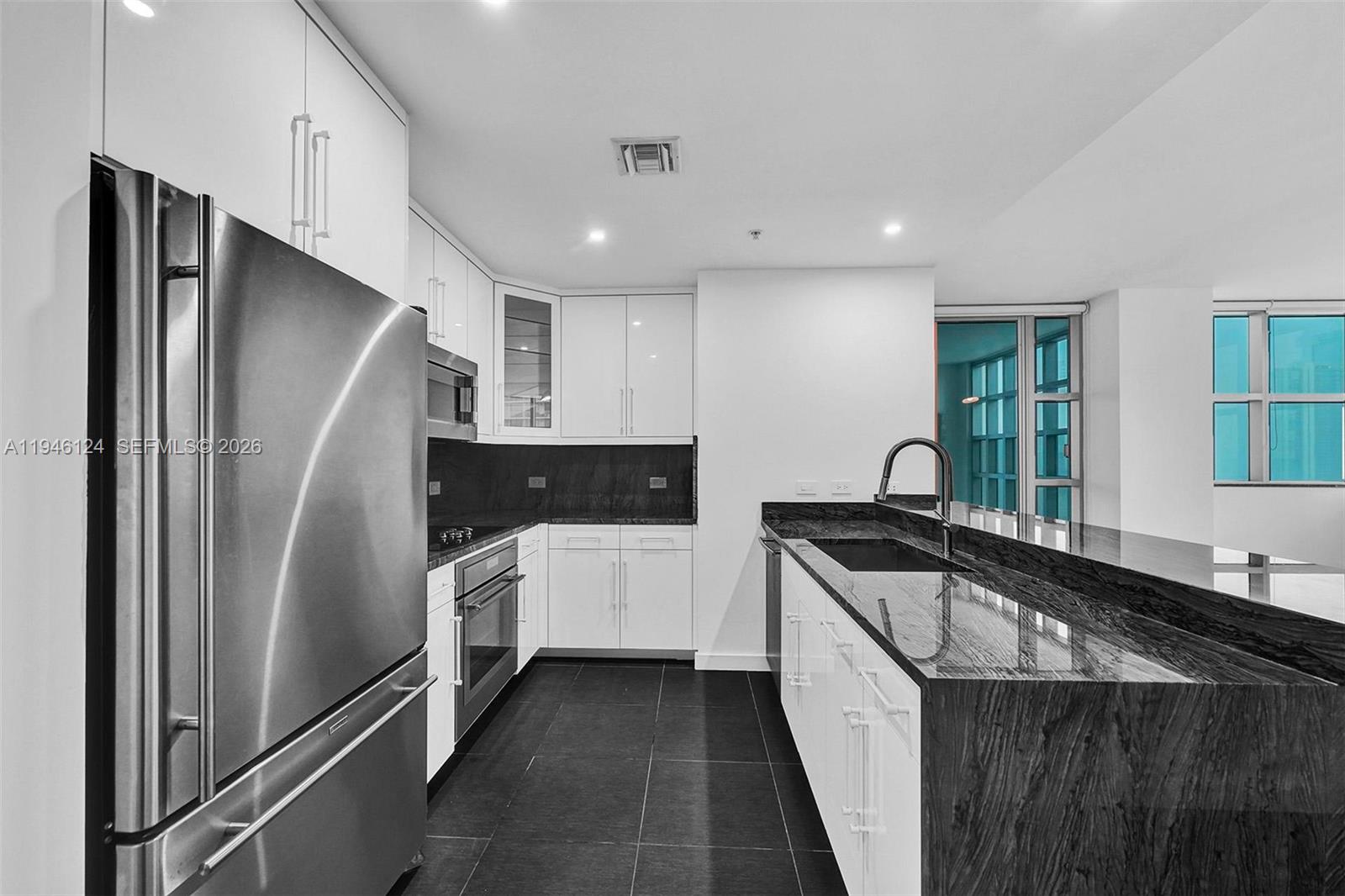 FOUR MIDTOWN MIAMI CONDO - Residential