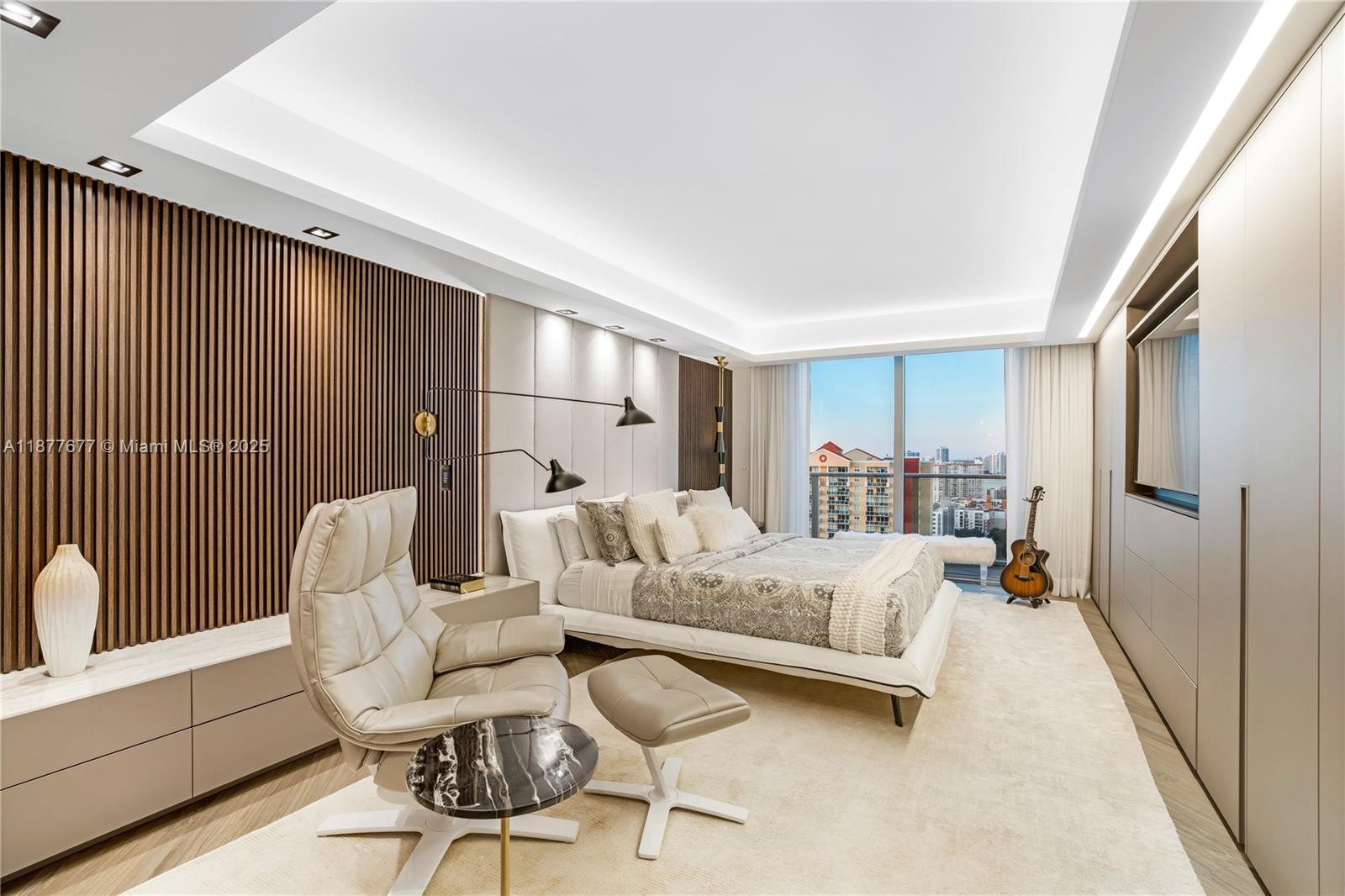 PARQUE TOWERS CONDO - Residential