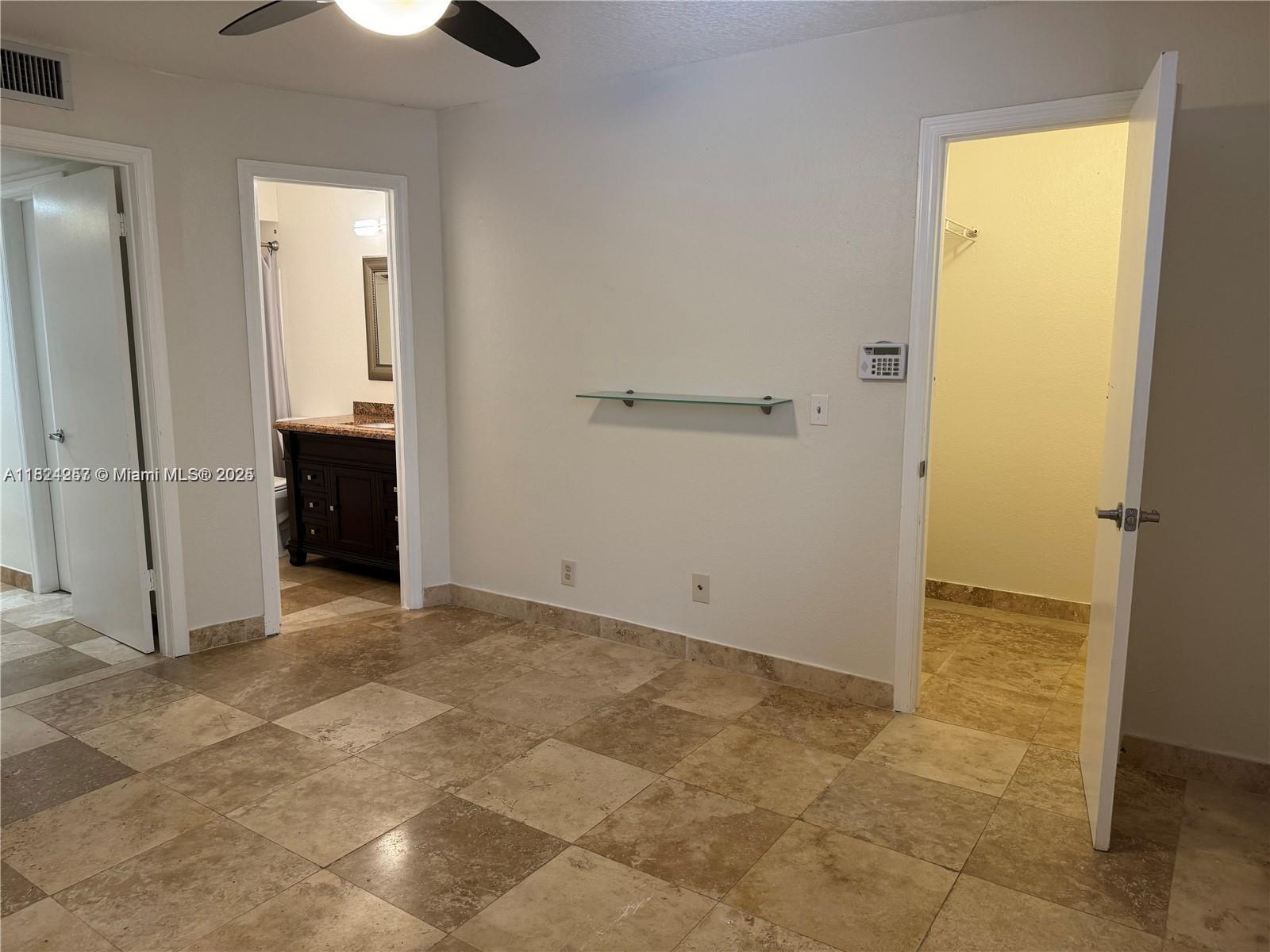 2986 S University Dr 8107