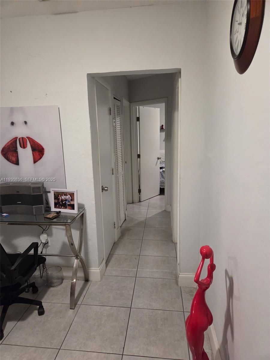 NORTH MIAMI ESTS - Residential Income