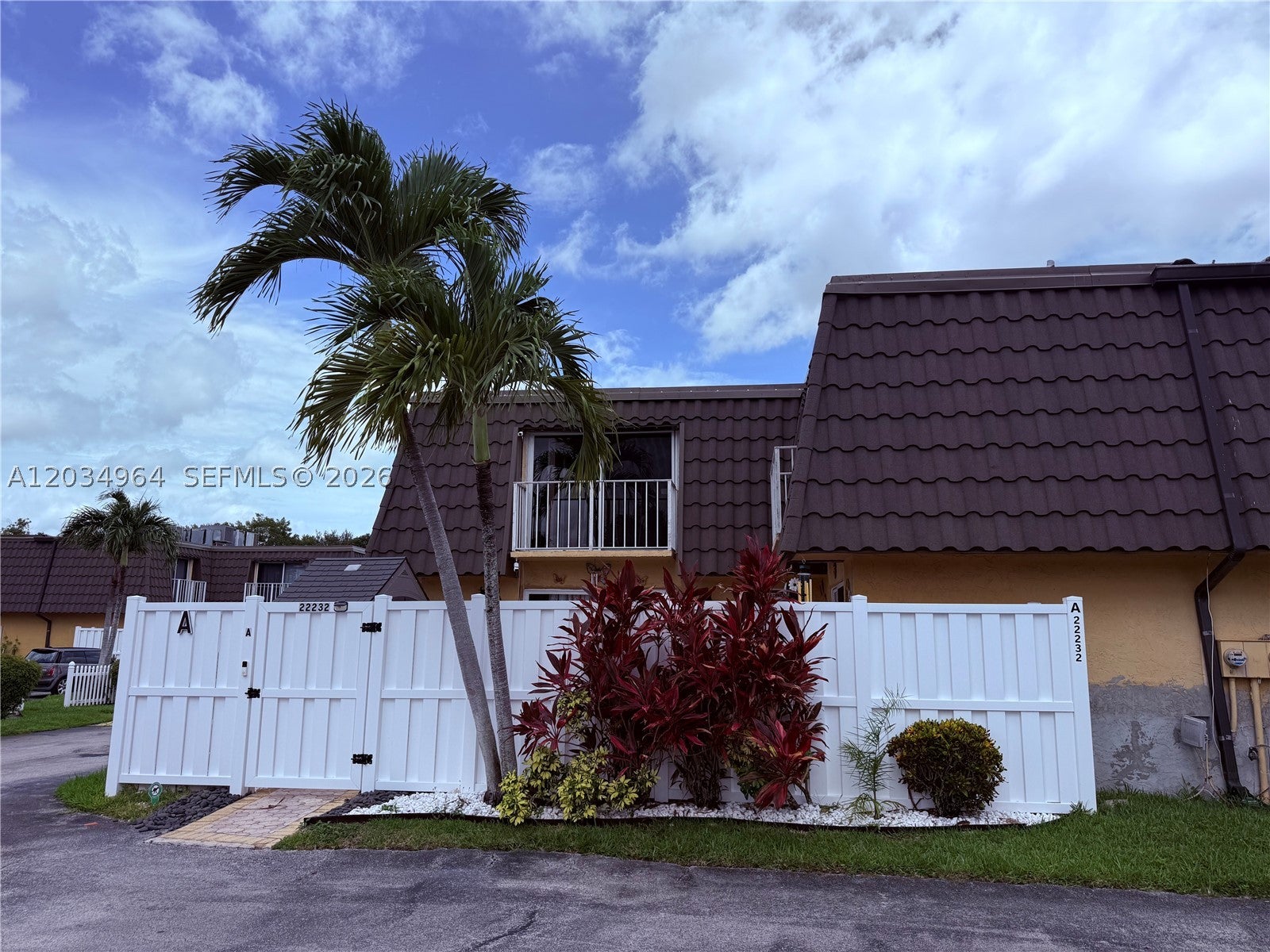 22232 Boca Rancho Dr
