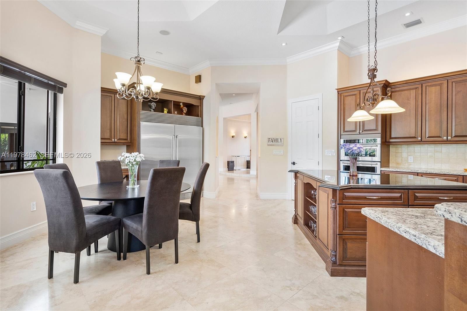 VALENCIA GROVES ESTATES - Residential