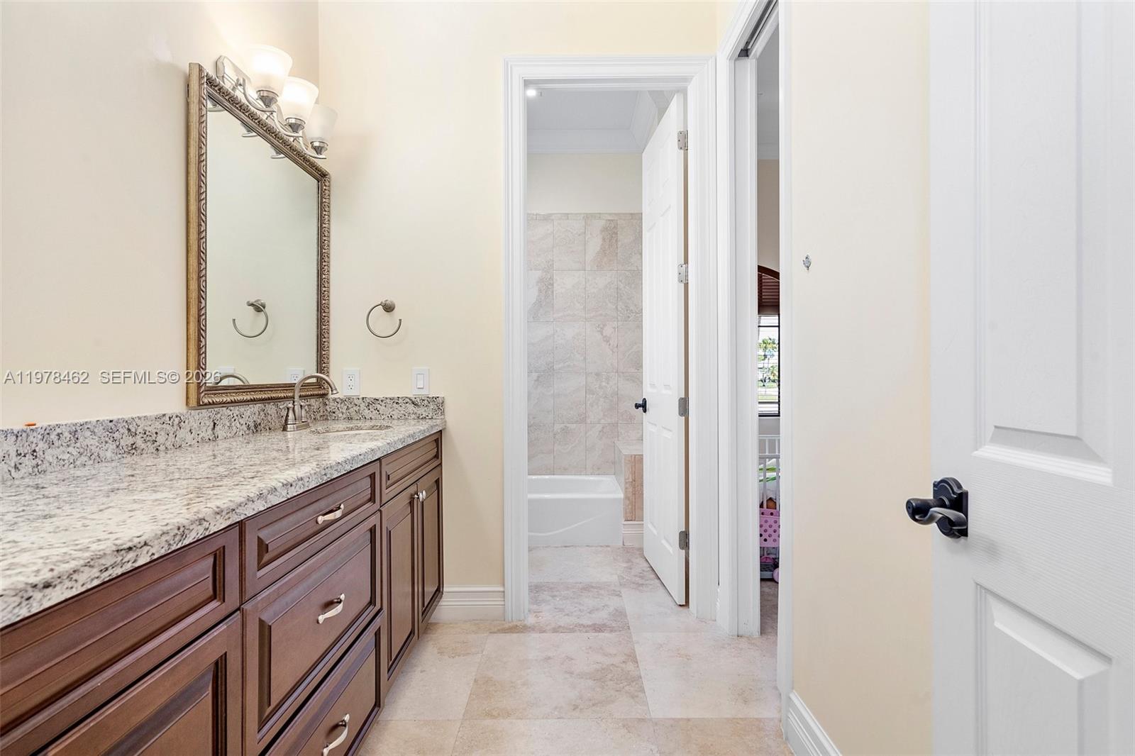 VALENCIA GROVES ESTATES - Residential