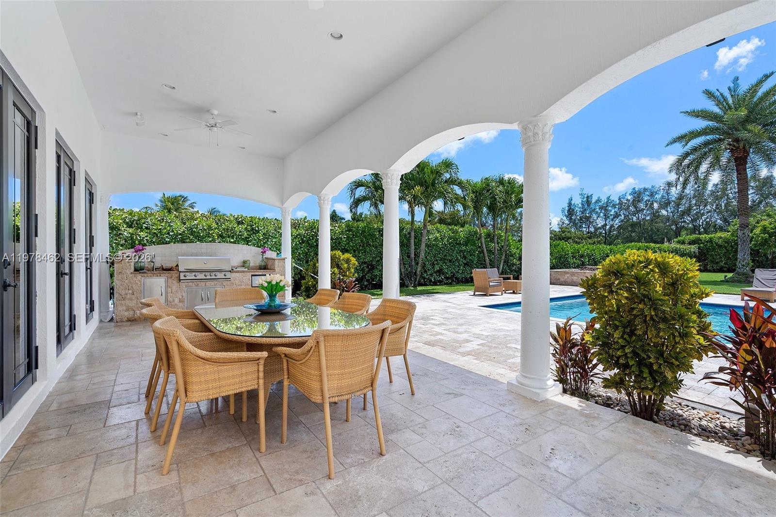 VALENCIA GROVES ESTATES - Residential