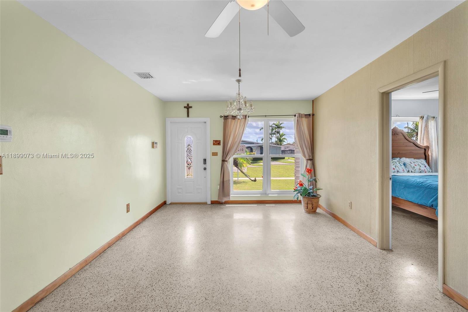 SO MIAMI HEIGHTS ADDN E - Residential