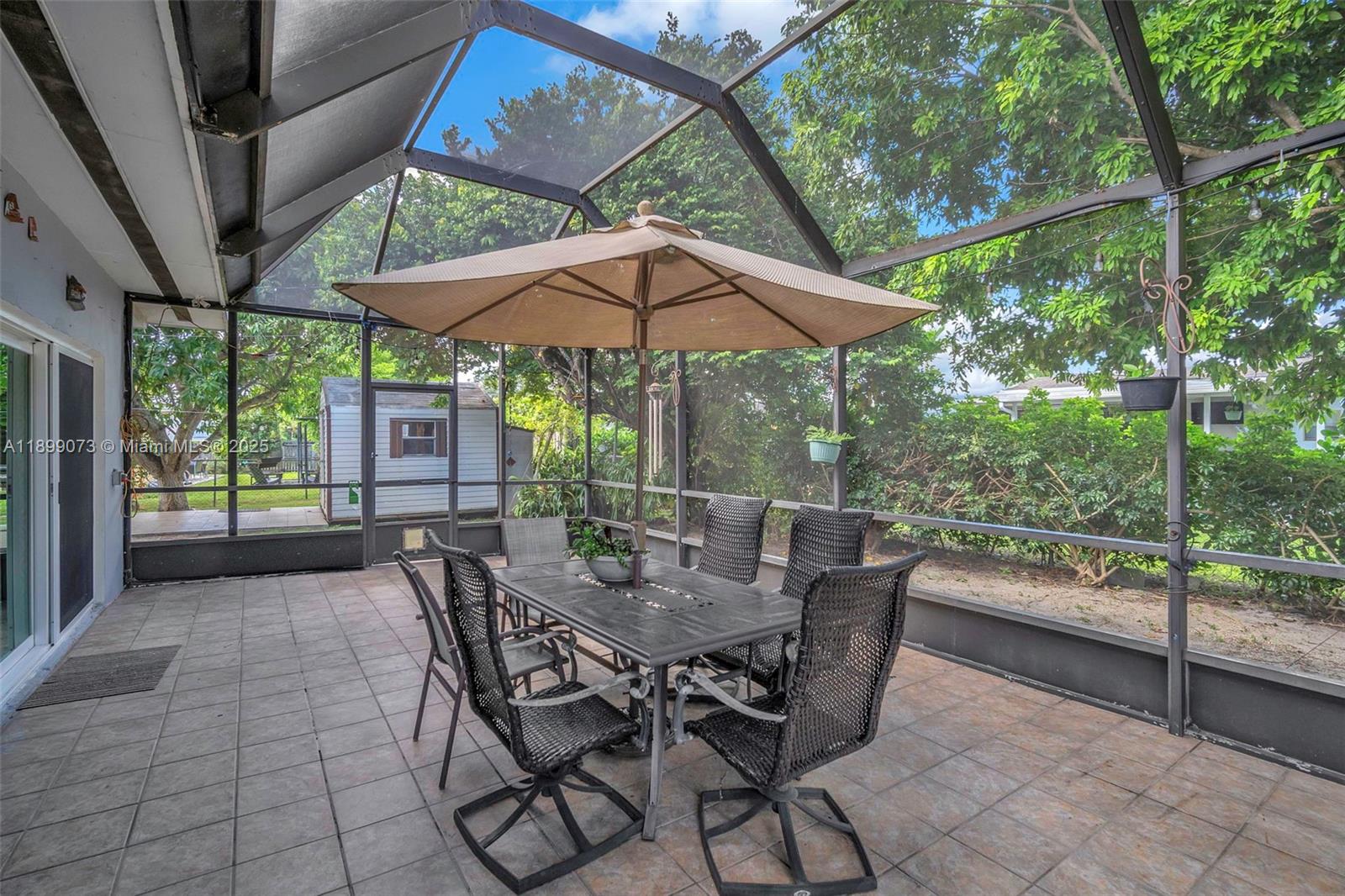 SO MIAMI HEIGHTS ADDN E - Residential