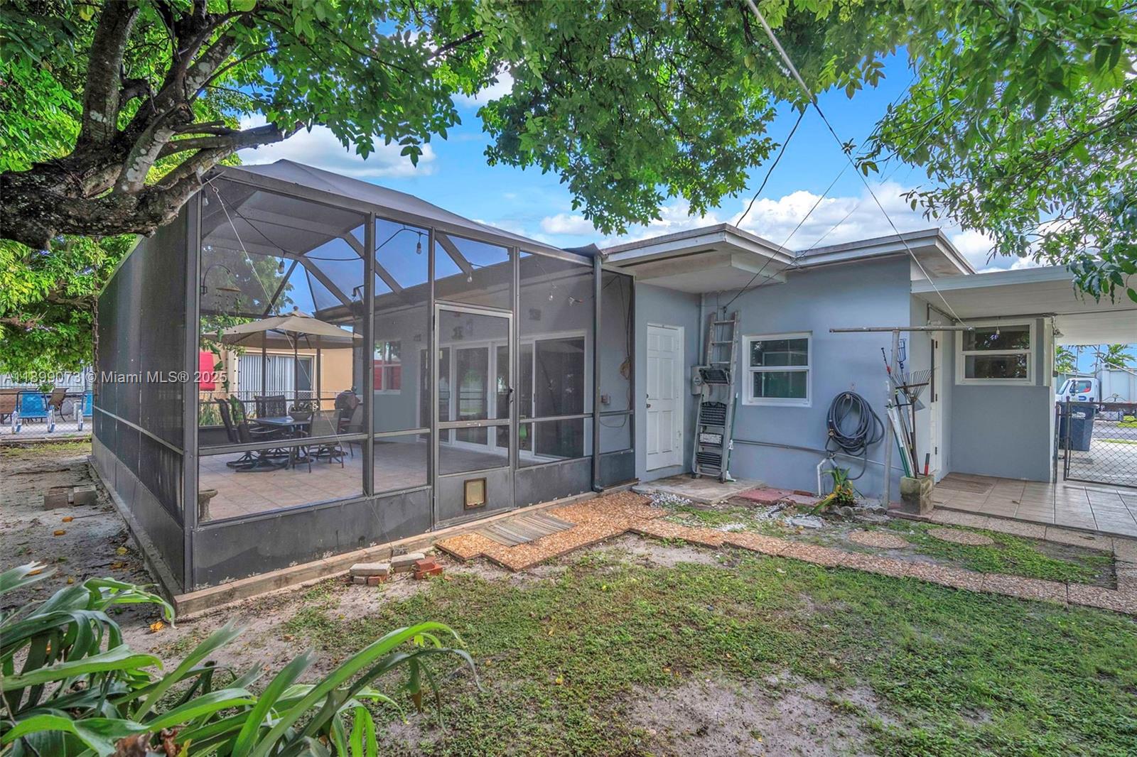 SO MIAMI HEIGHTS ADDN E - Residential