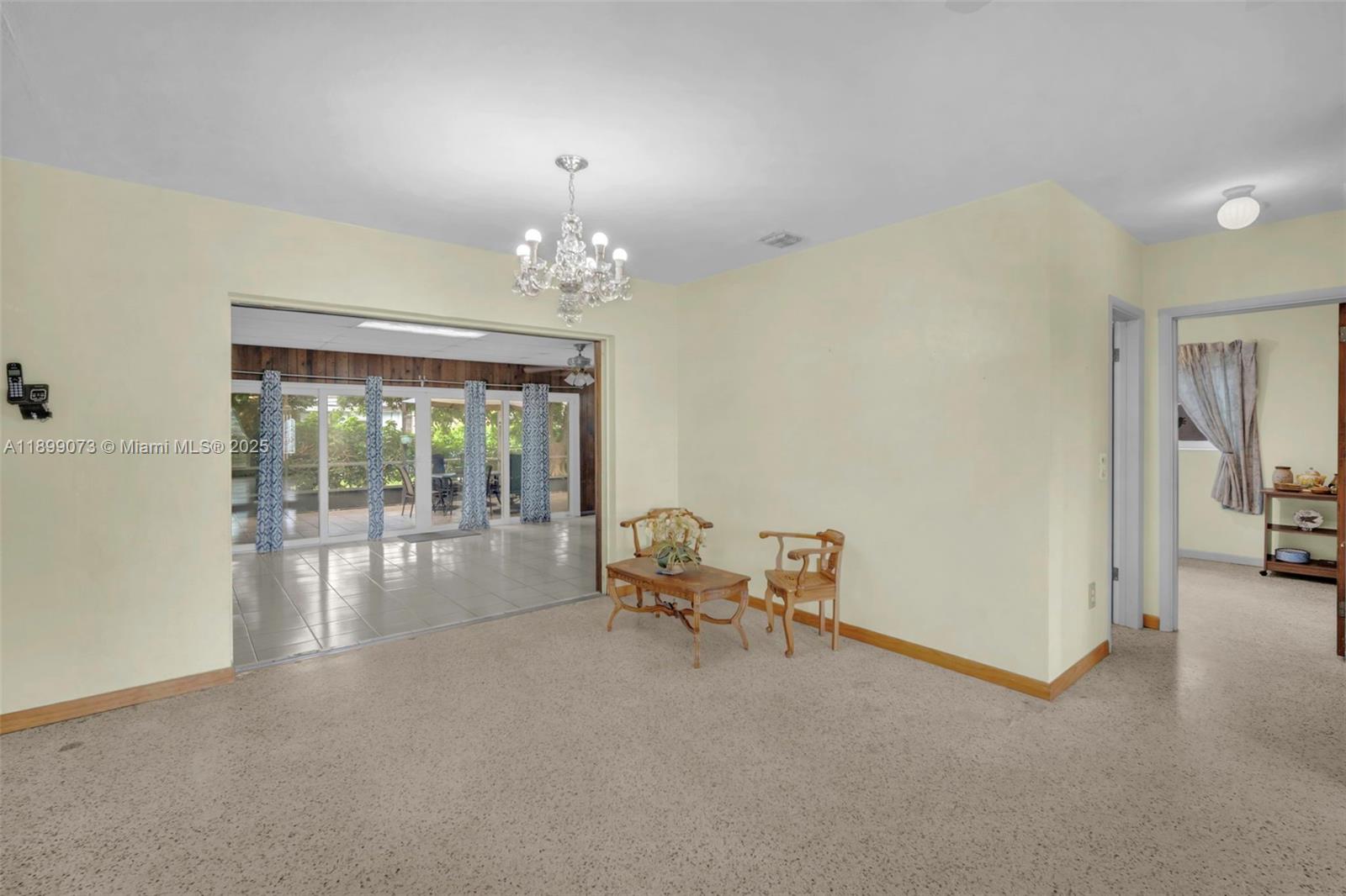 SO MIAMI HEIGHTS ADDN E - Residential