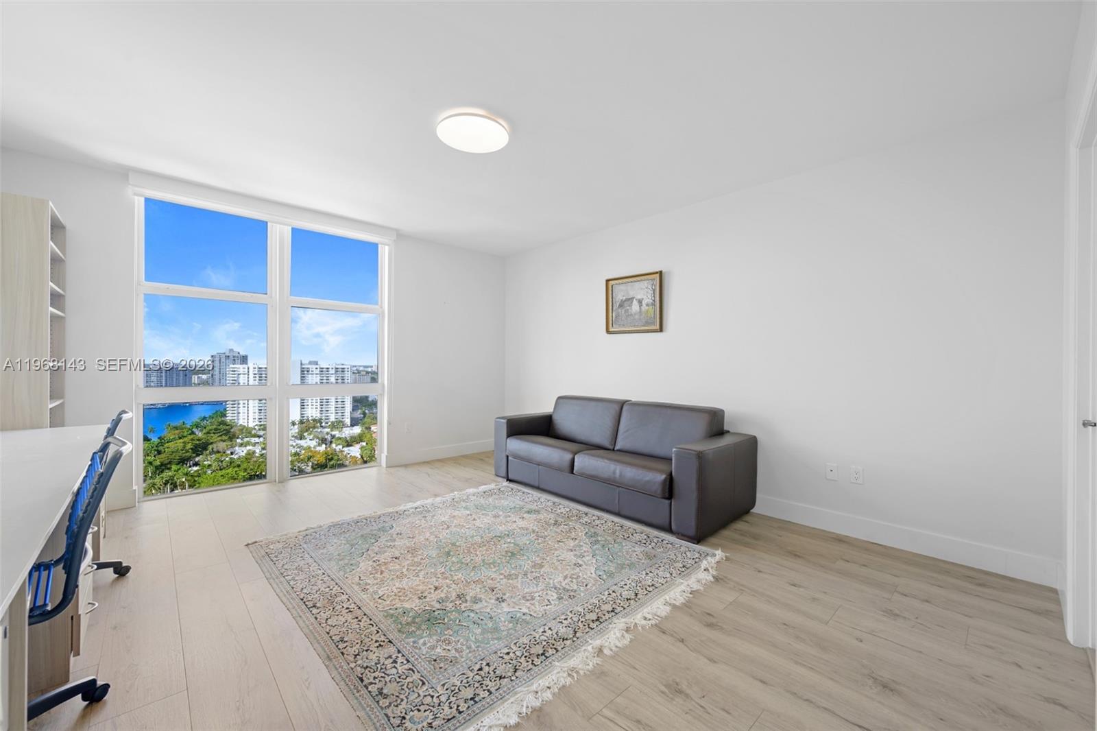 THE PENINSULA II CONDO - Residential