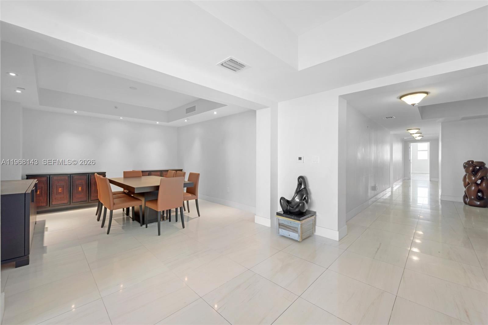 THE PENINSULA II CONDO - Residential