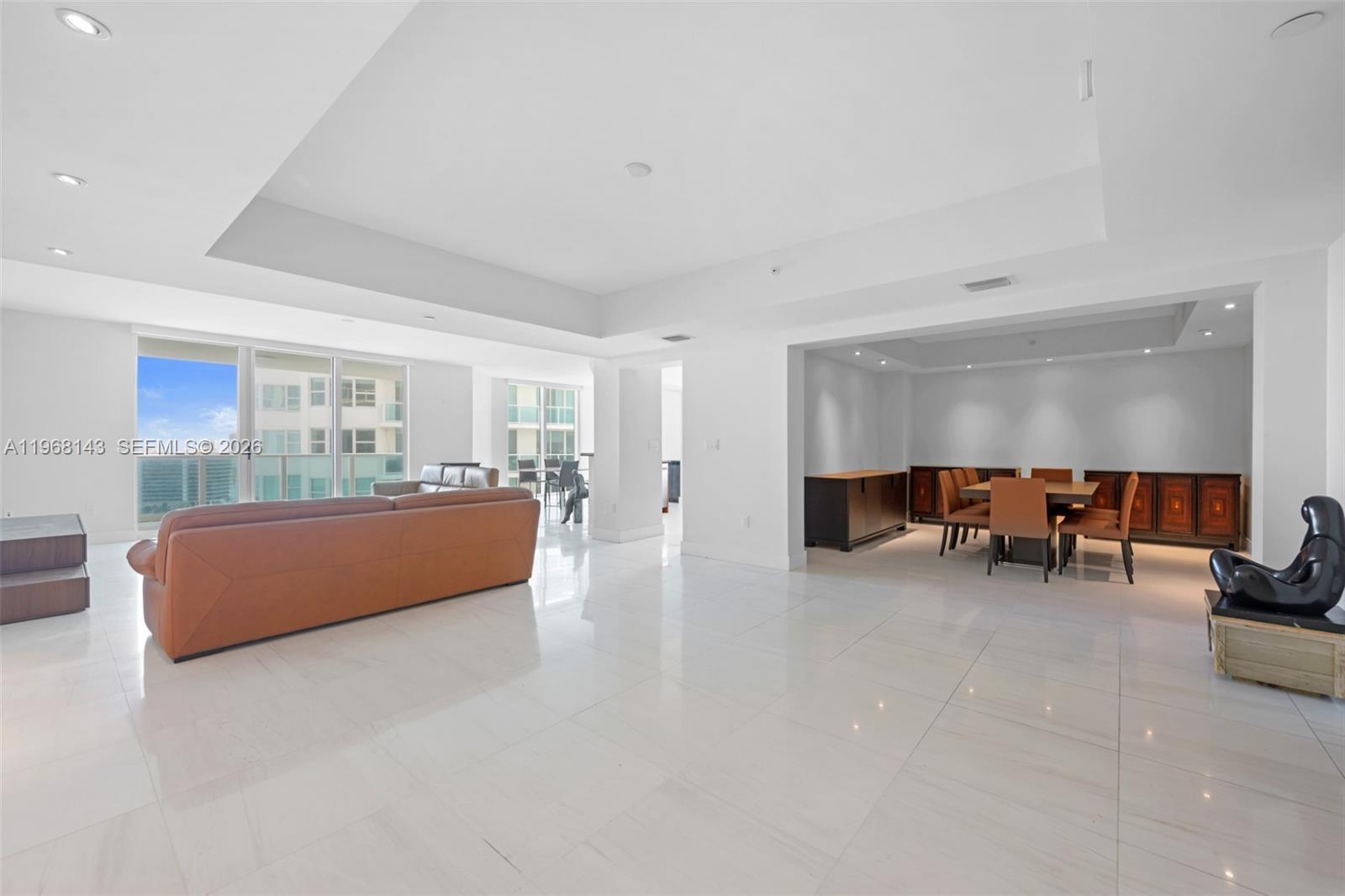 THE PENINSULA II CONDO - Residential