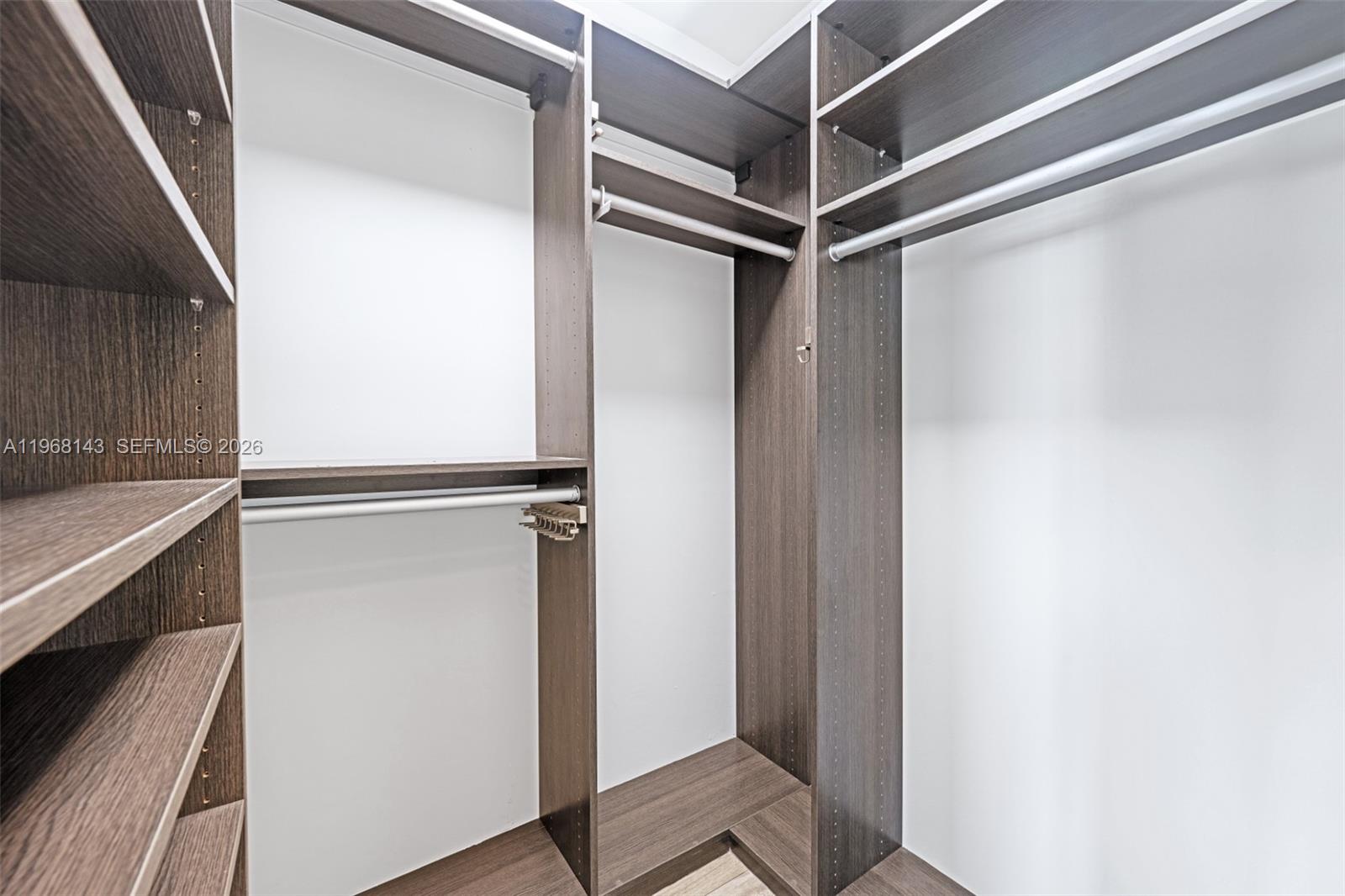 THE PENINSULA II CONDO - Residential