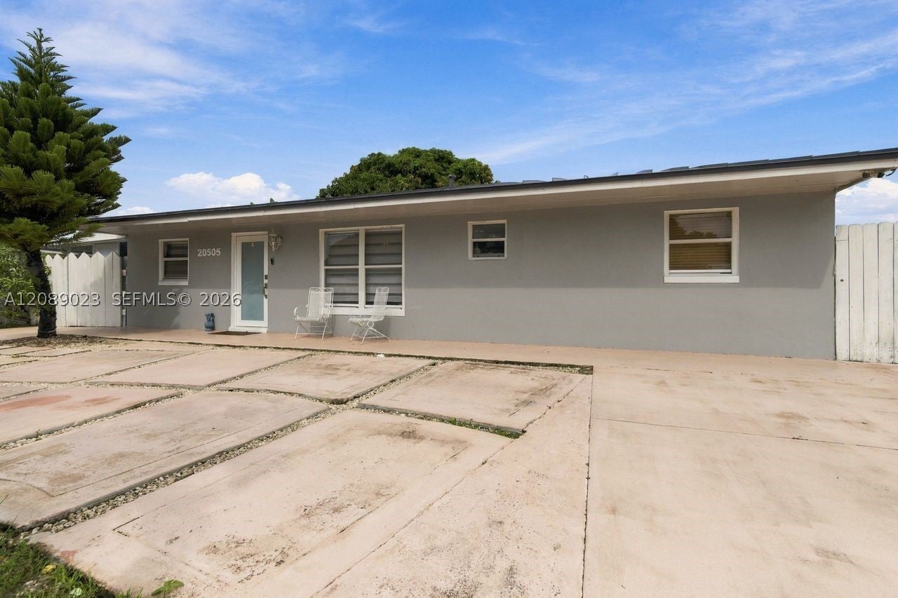 20505 NW 45th Ave