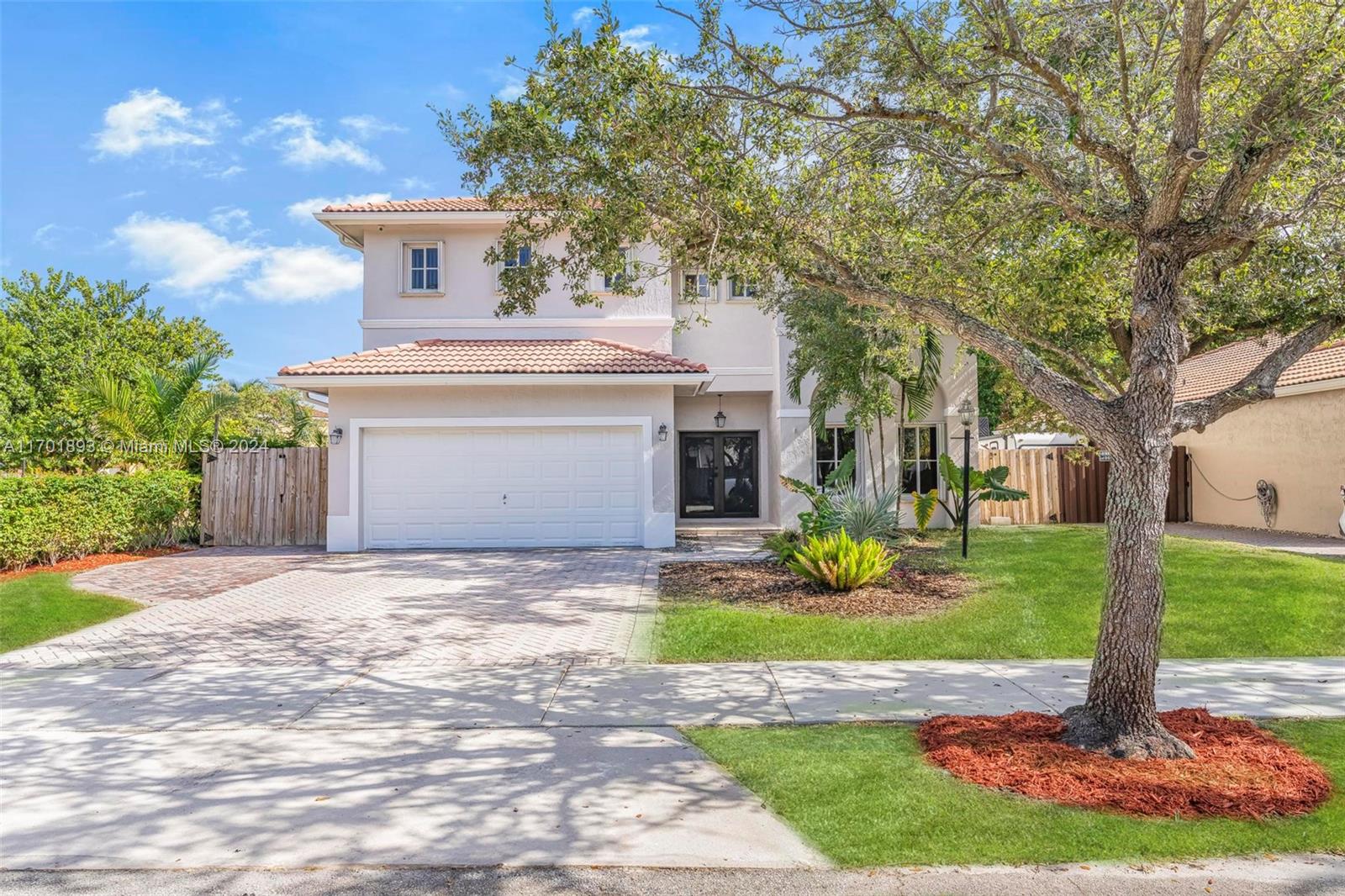 Welcome home! This breathtaking single family home is located in the highly desirable community of Venezia Lakes. This property is equipped with 3 large bedrooms each with their own bathroom, an additional half bath downstairs, freshly painted walls, stainless steel appliances, a large 2 car garage, and a tropical backyard that houses a spectacular pool. The property sits on a corner lot, which allows plenty of natural lighting, privacy, and room to store a small boat or jet ski. This is one community where water-crafts are very common, being that this community is home to two private navigable lakes. The community is a family oriented neighborhood, with 24 hour security, multiple tennis courts, gym, sand volleyball court, community pool.