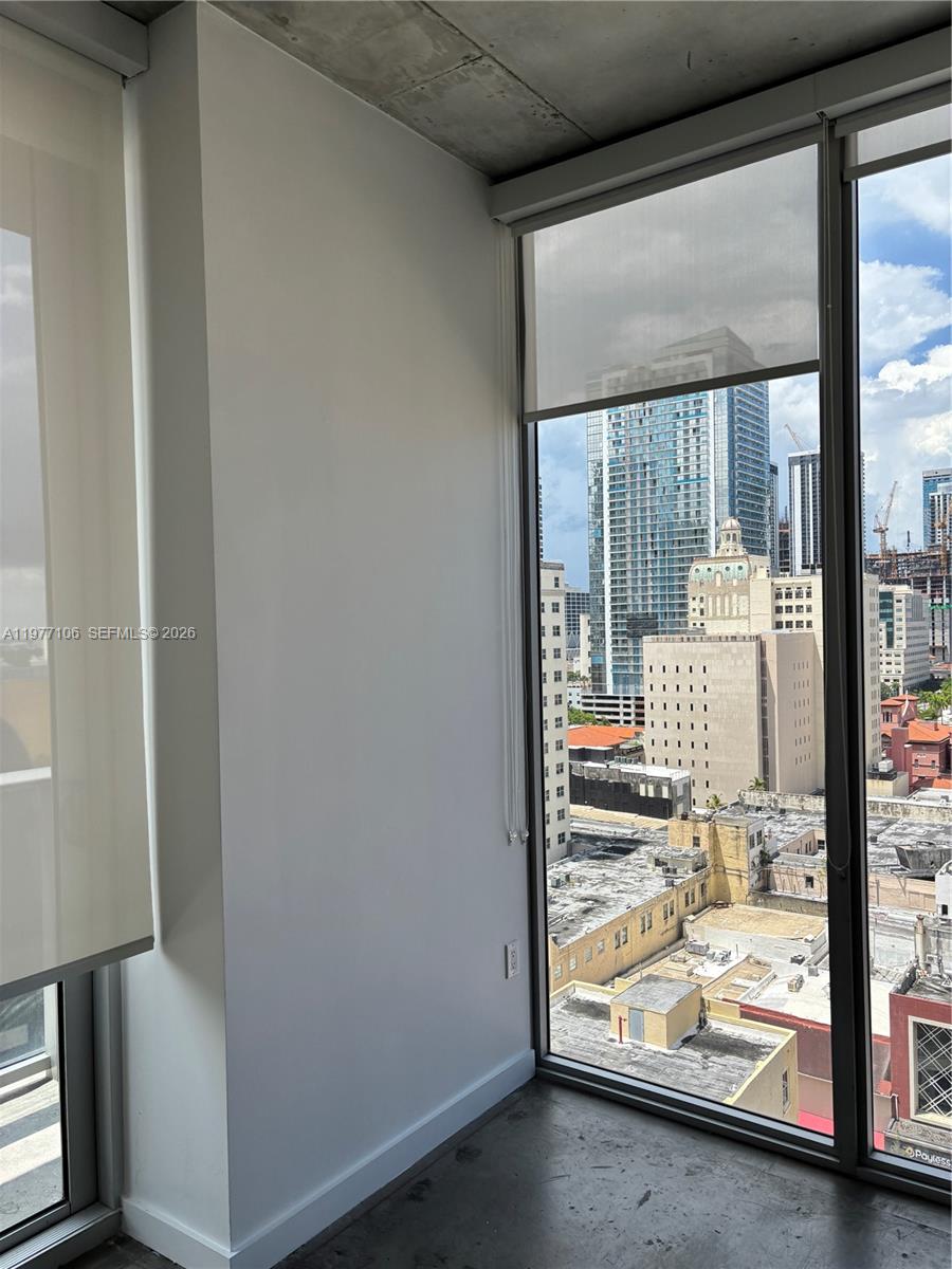 CENTRO CONDO - Residential Lease