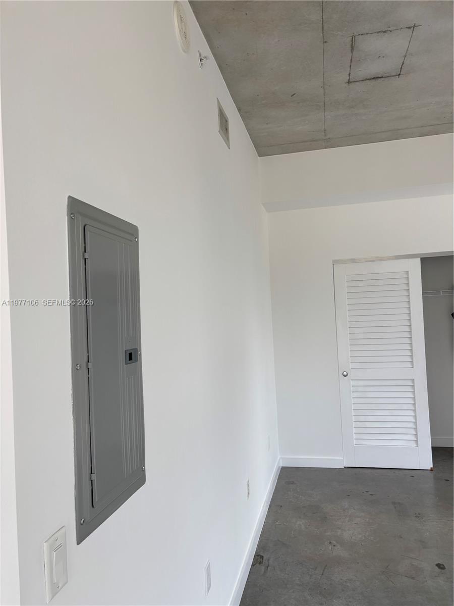 CENTRO CONDO - Residential Lease