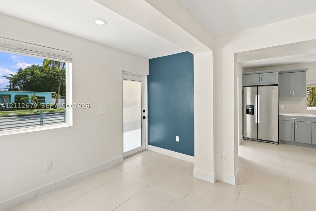 5911 SW 62nd Ter 5911