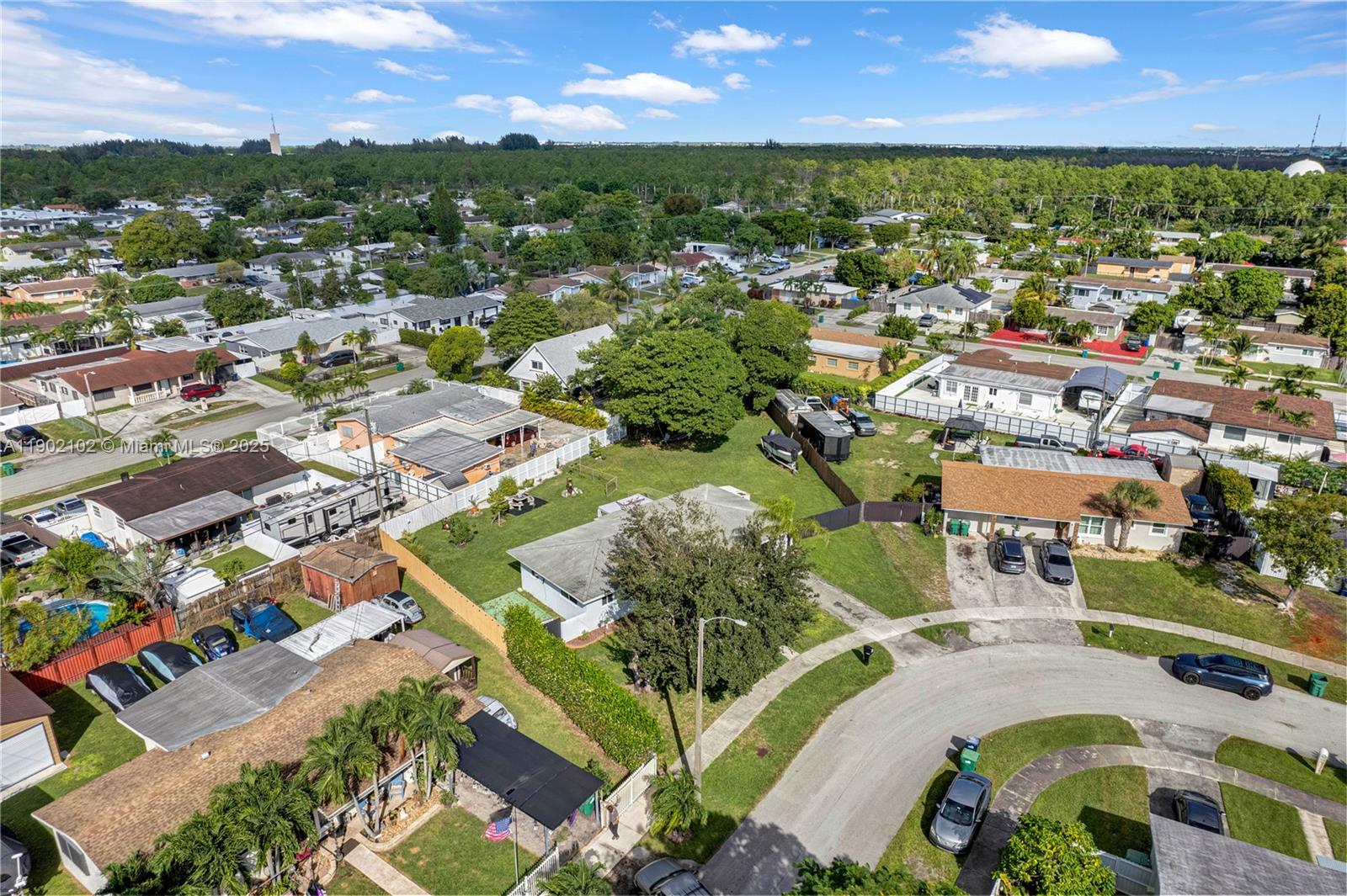 SO MIAMI HEIGHTS MANOR - Residential