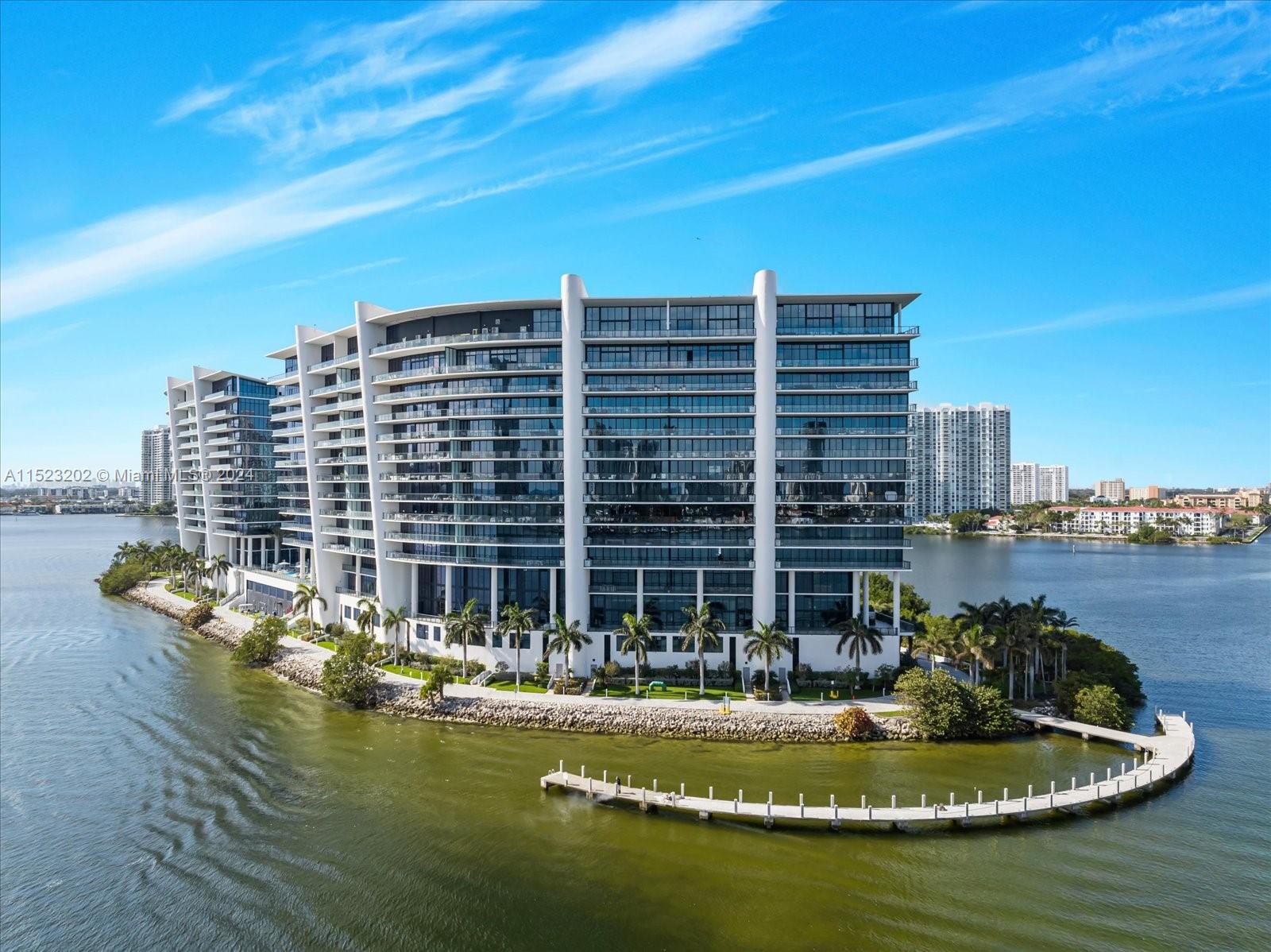 PRIVE CONDO - Residential