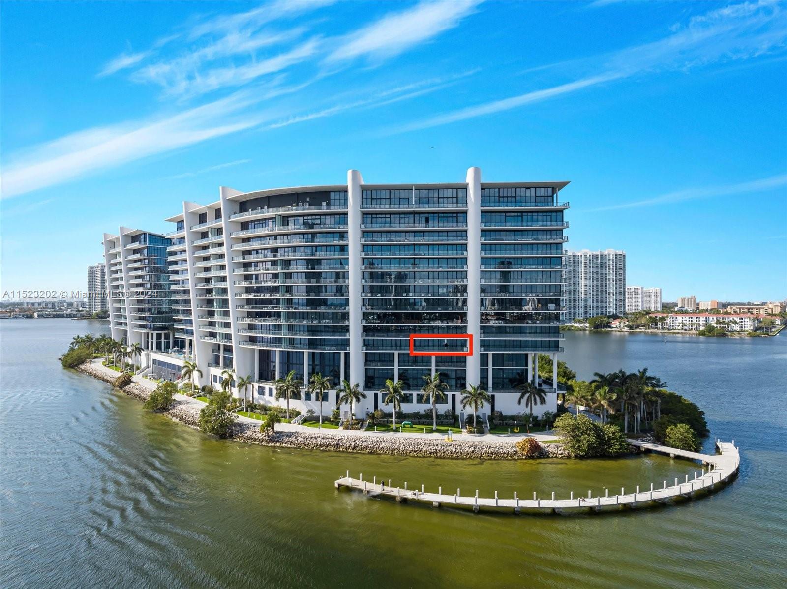 PRIVE CONDO - Residential