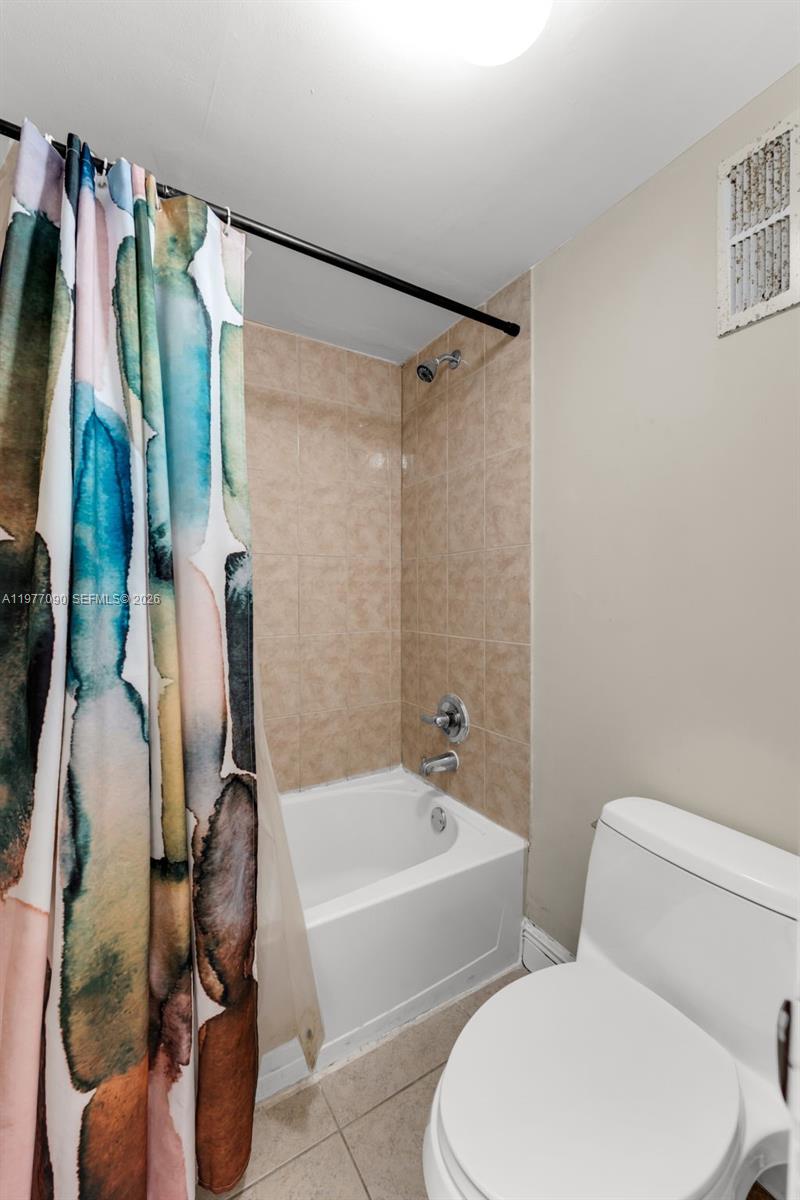 THE PRADO CONDO - Residential