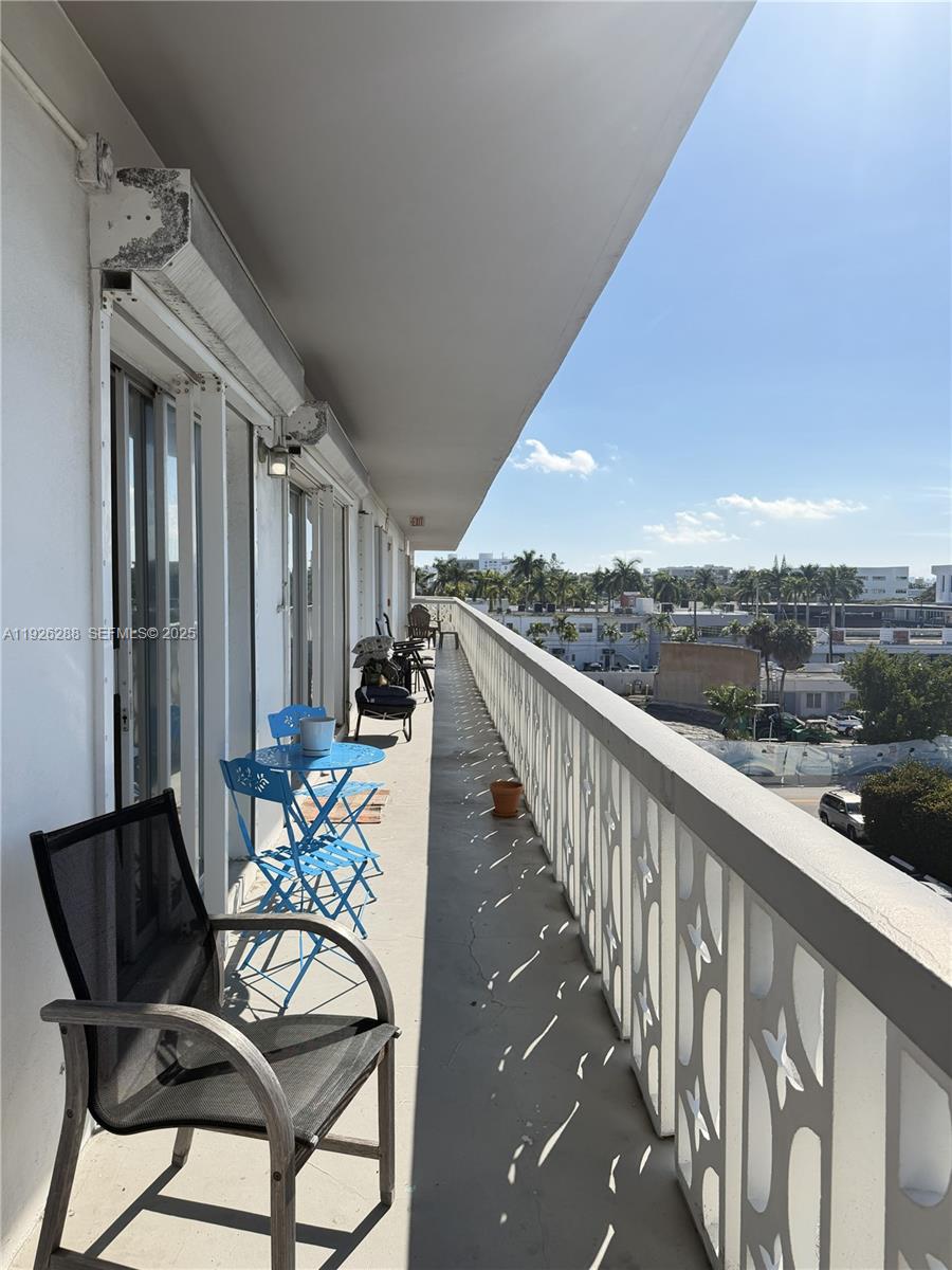 SUMMIT CONDO - Residential Lease