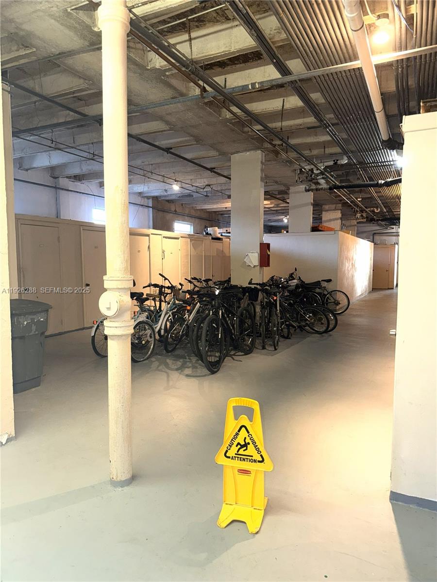 SUMMIT CONDO - Residential Lease