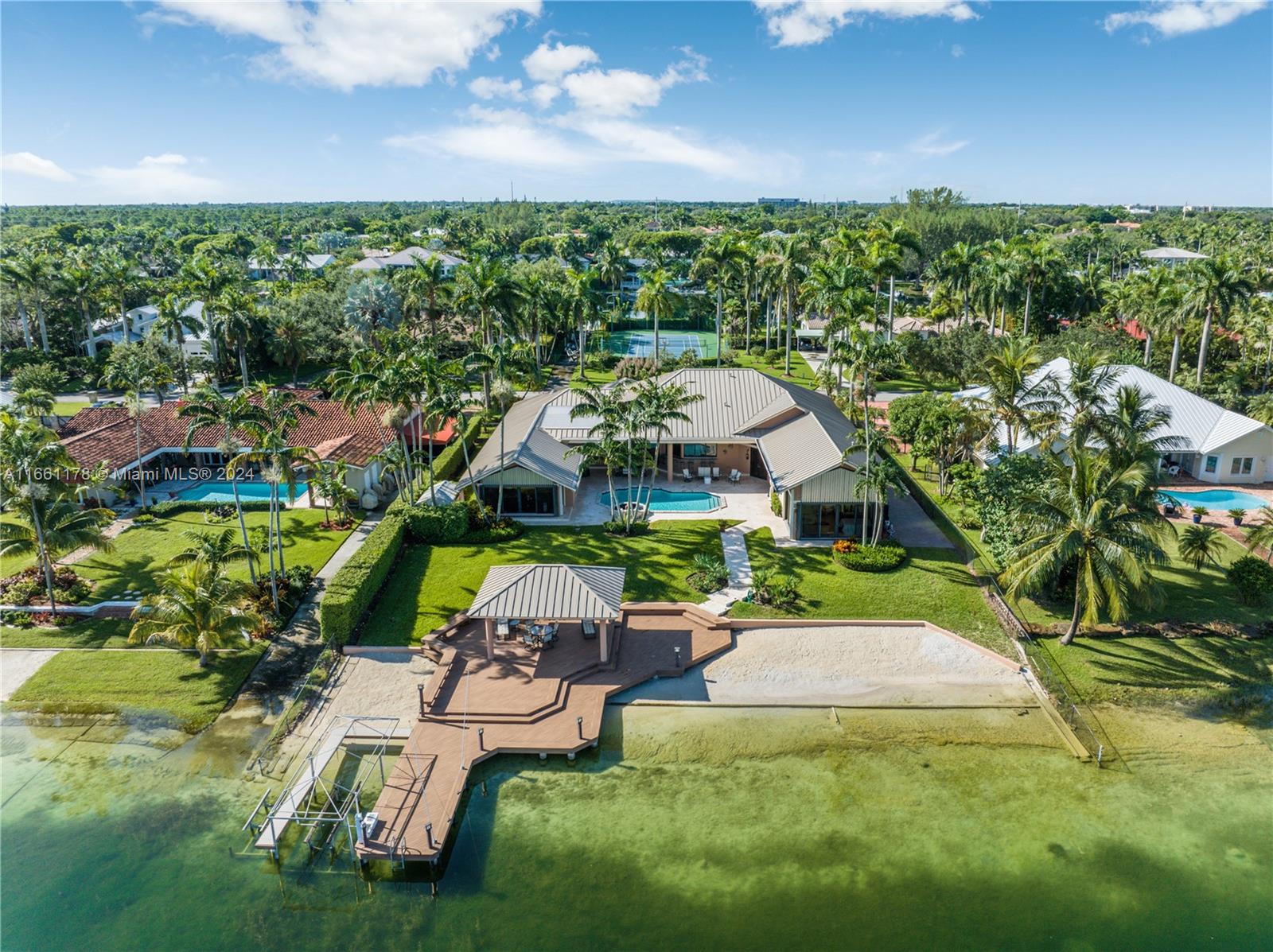 LAKESHORE SEC 3 - Residential