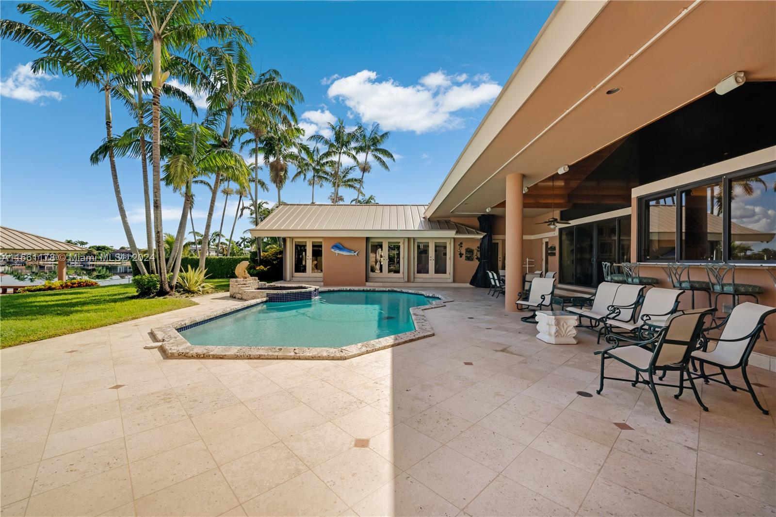 LAKESHORE SEC 3 - Residential