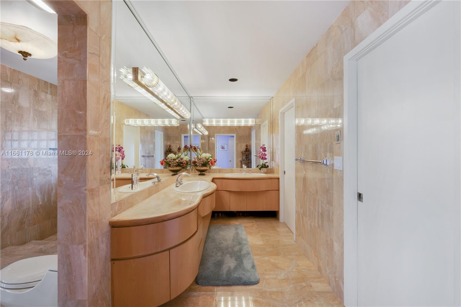 LAKESHORE SEC 3 - Residential