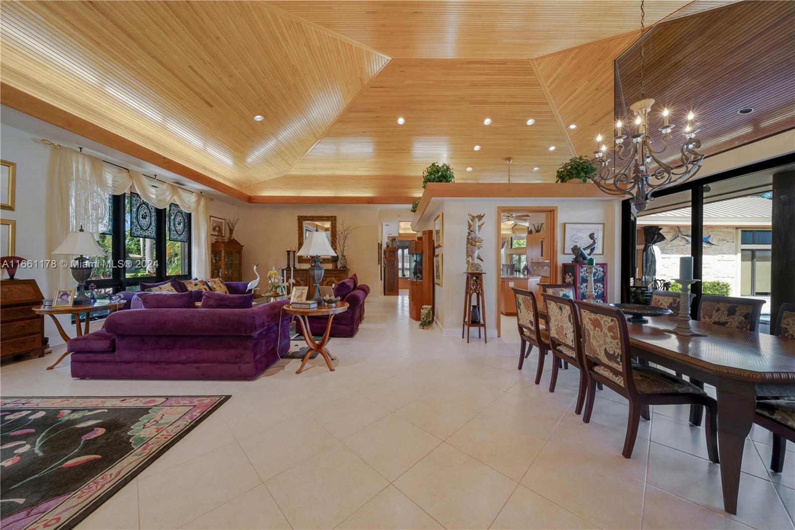 LAKESHORE SEC 3 - Residential