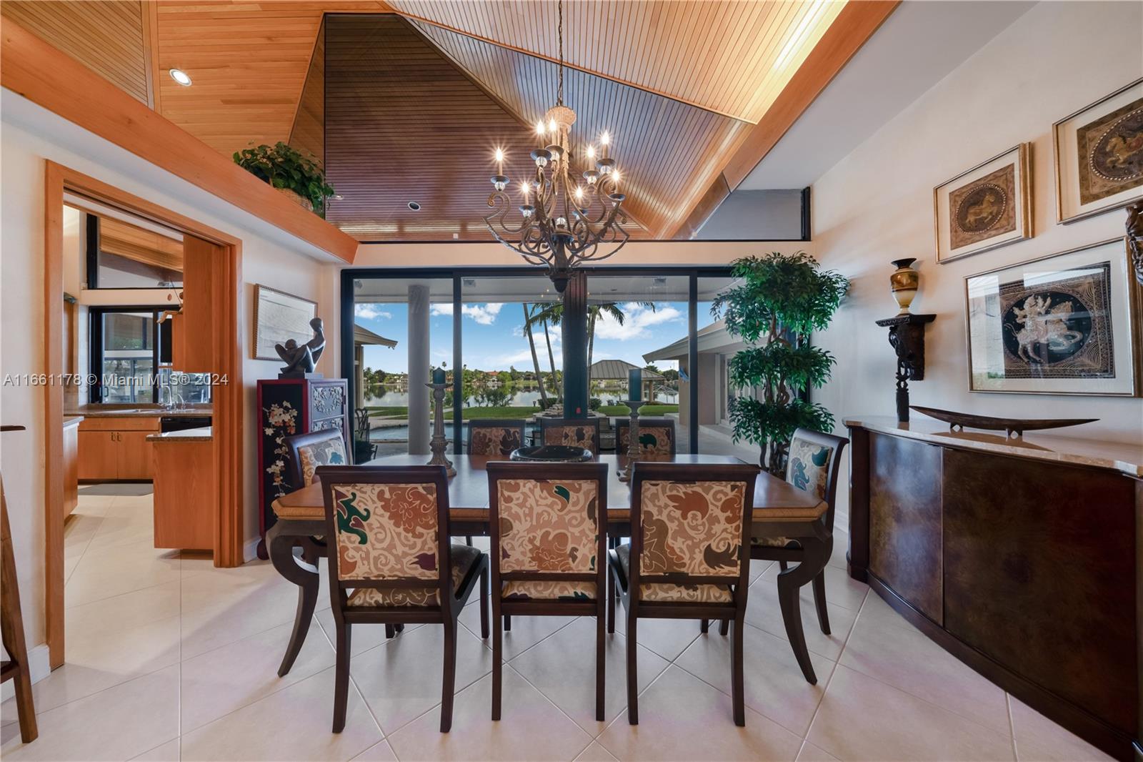 LAKESHORE SEC 3 - Residential