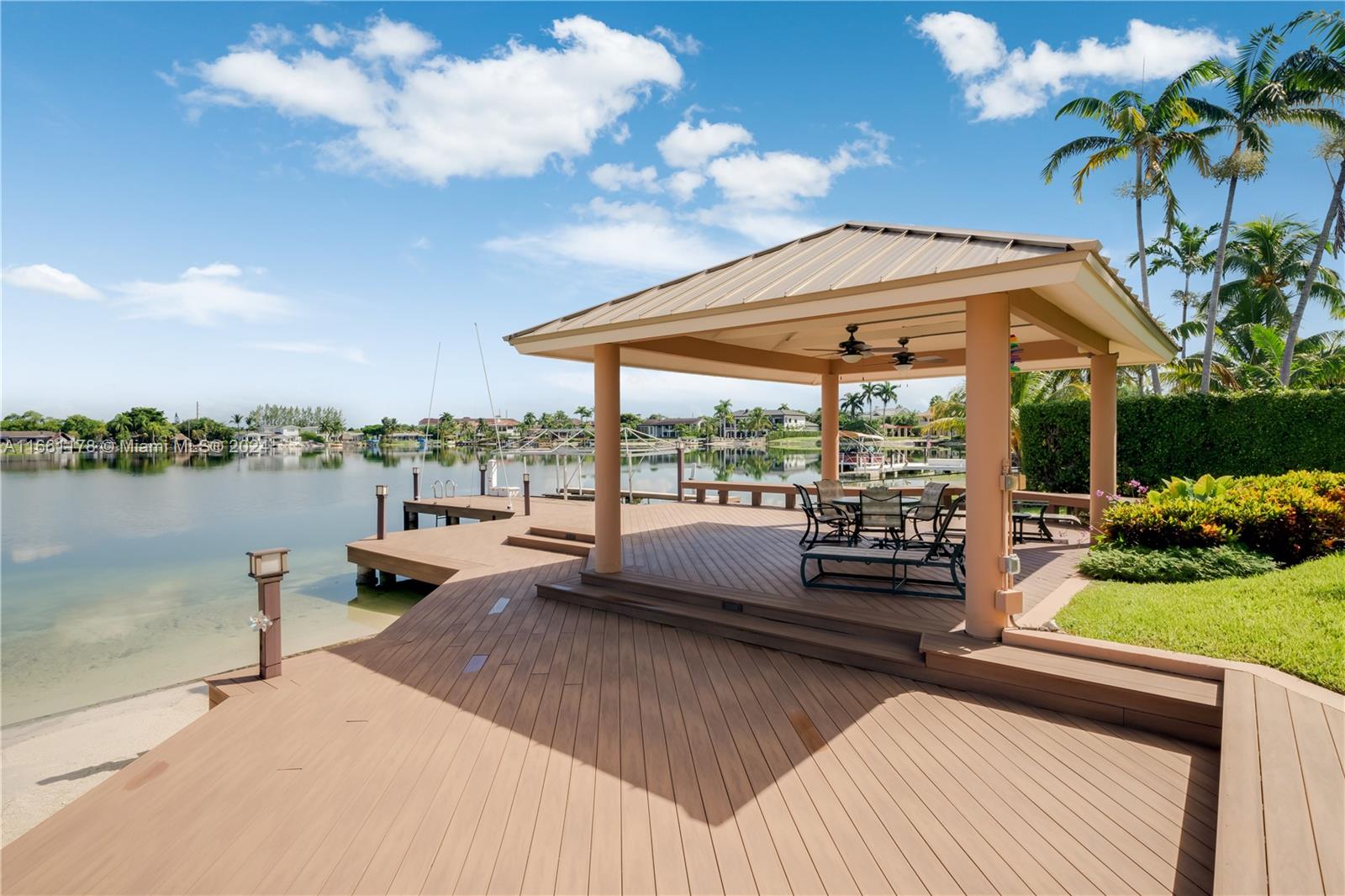 LAKESHORE SEC 3 - Residential