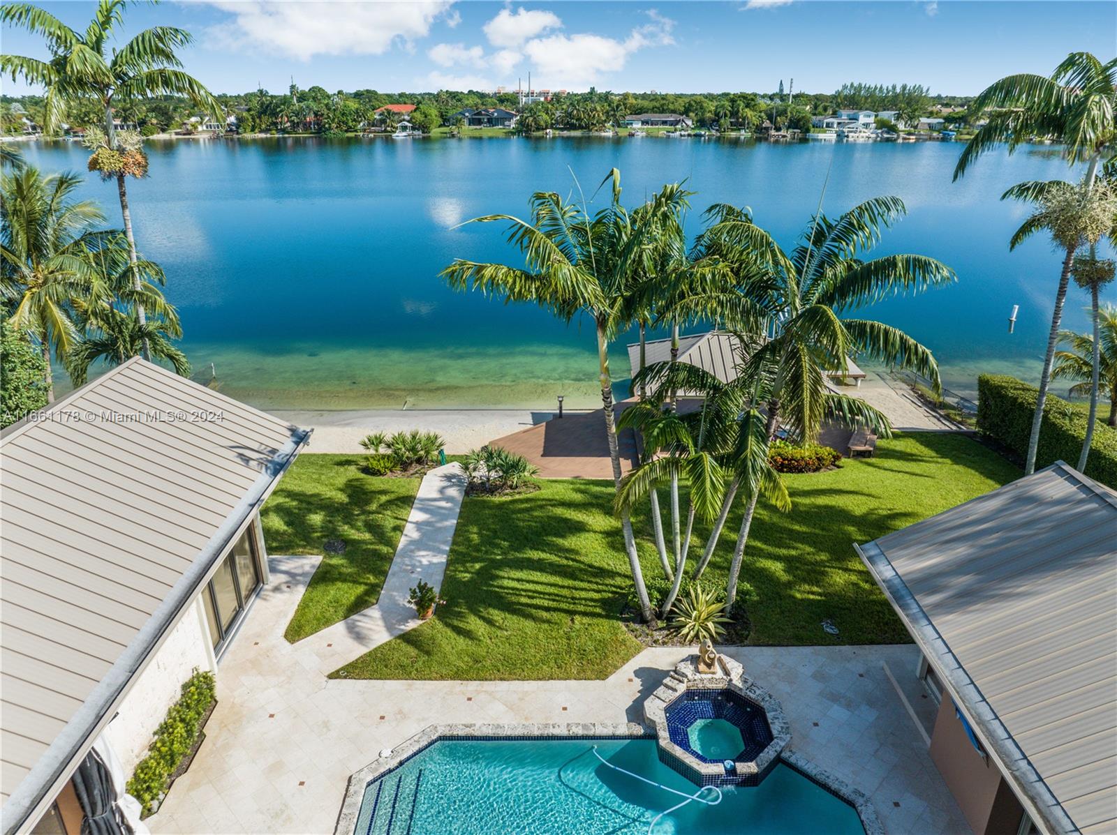 LAKESHORE SEC 3 - Residential