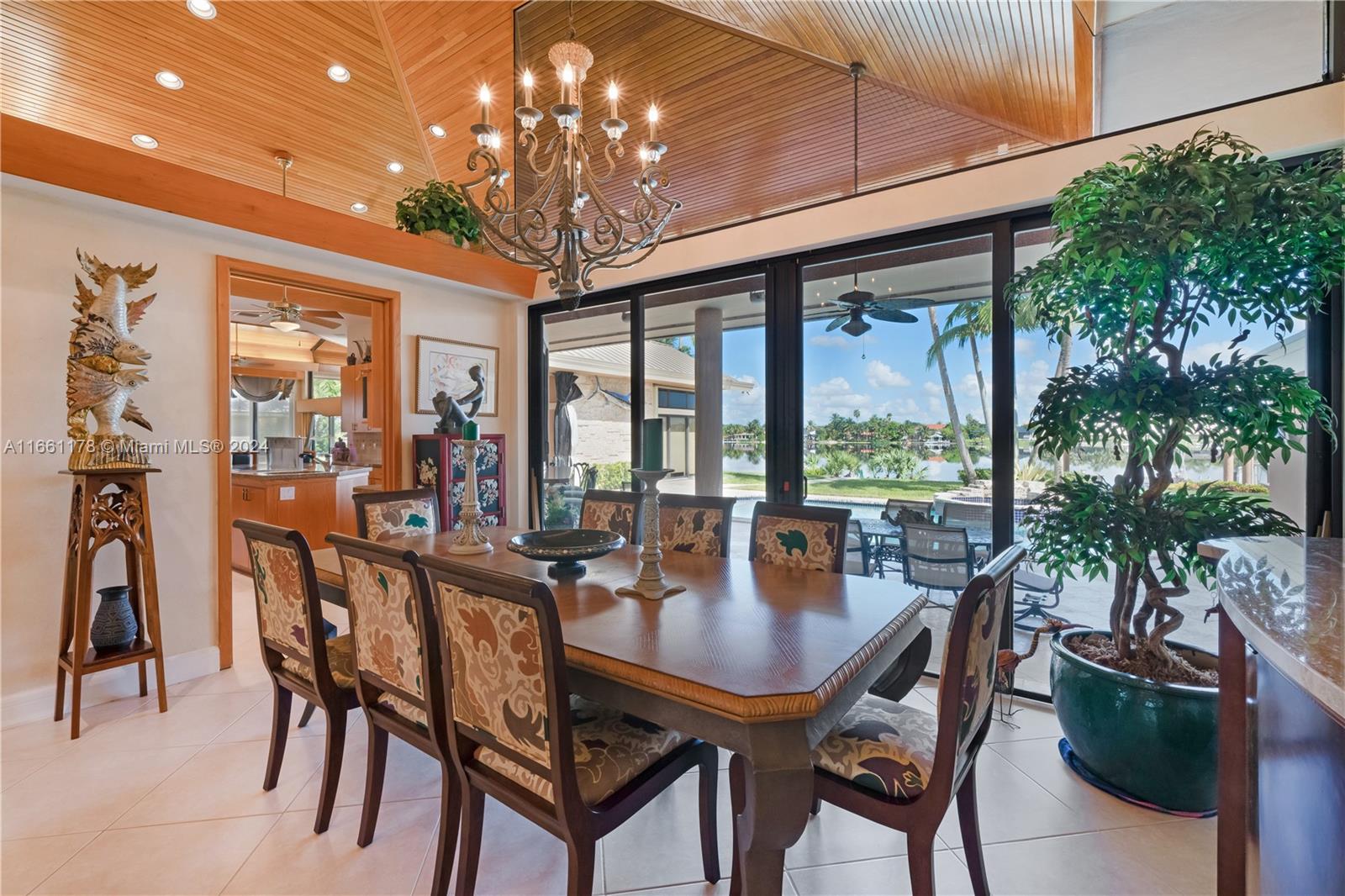 LAKESHORE SEC 3 - Residential