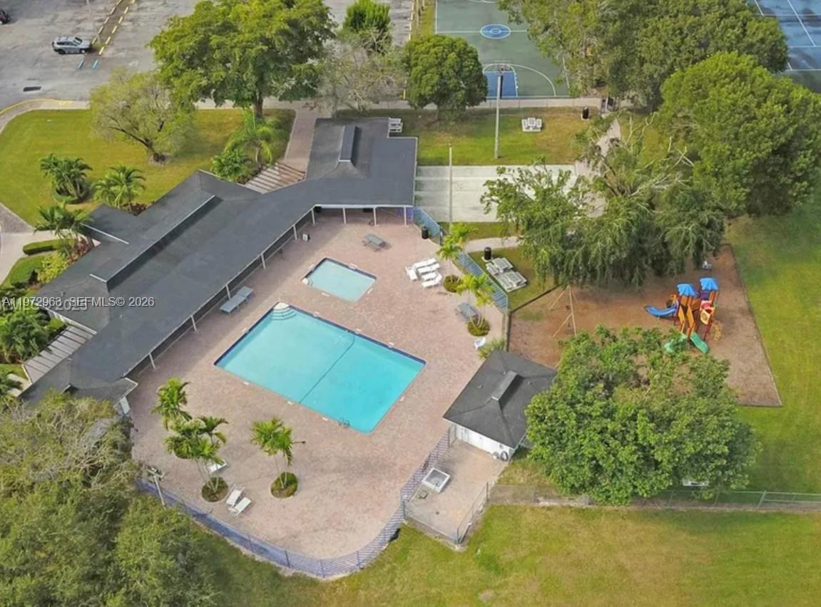 AMERICANA VILLAGE CONDO - Residential