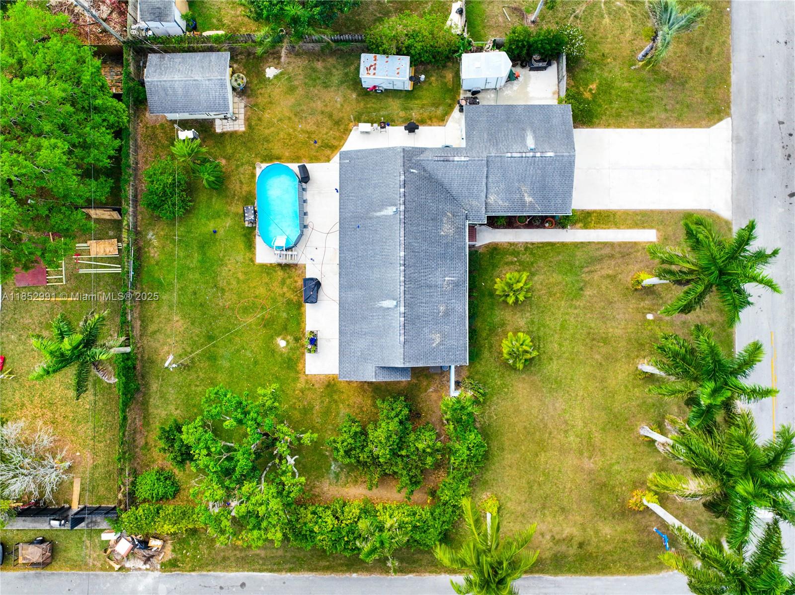 DOWNER PALMS DIV NO 1 - Residential