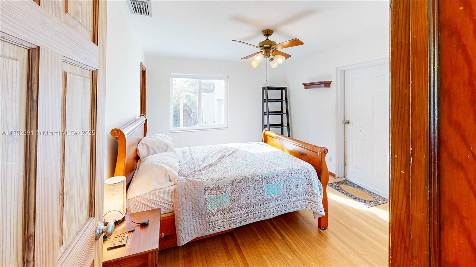 DOWNER PALMS DIV NO 1 - Residential