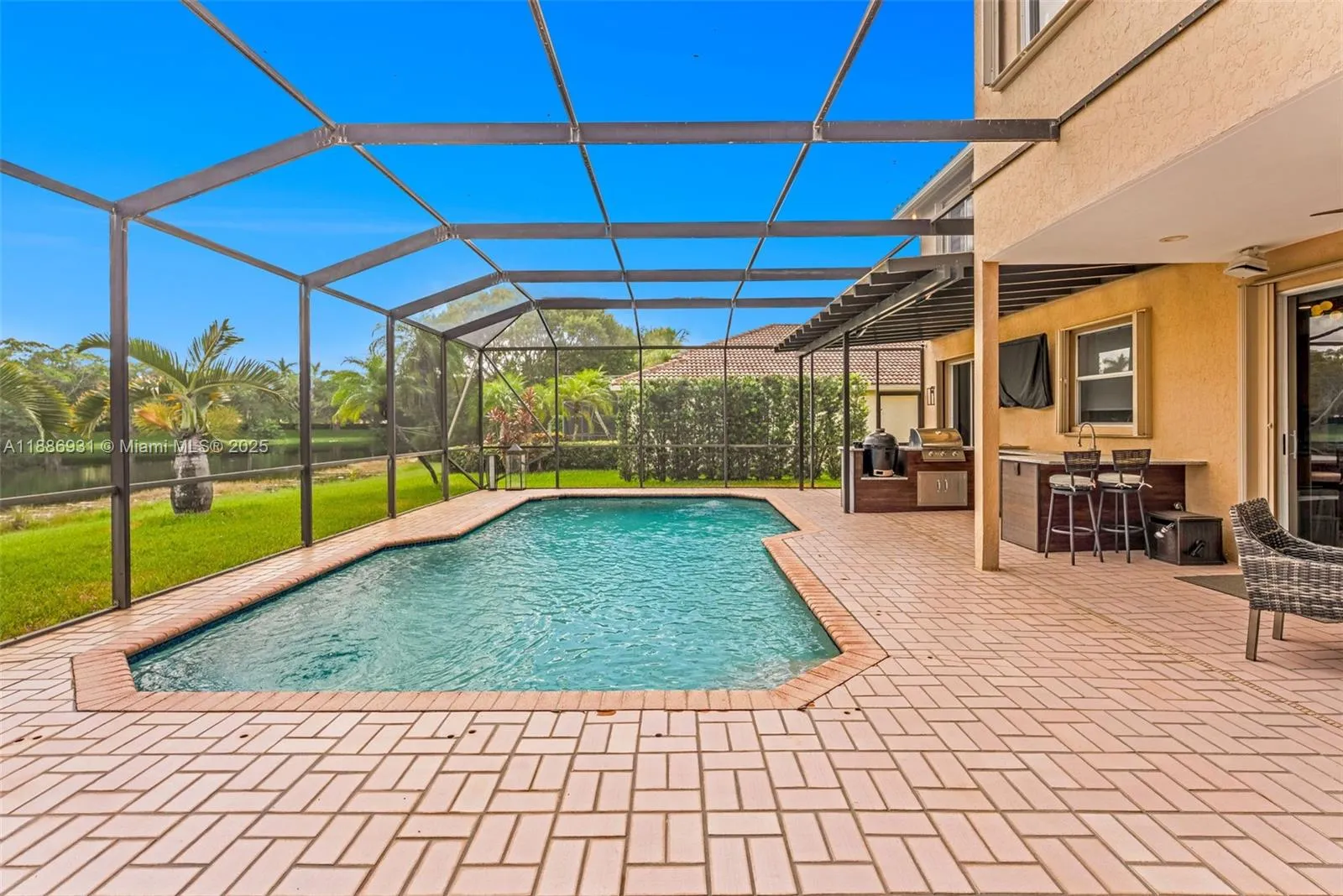 Weston, Florida 33326, United States, 5 Bedrooms Bedrooms, ,3 BathroomsBathrooms,Residential,Active,219364