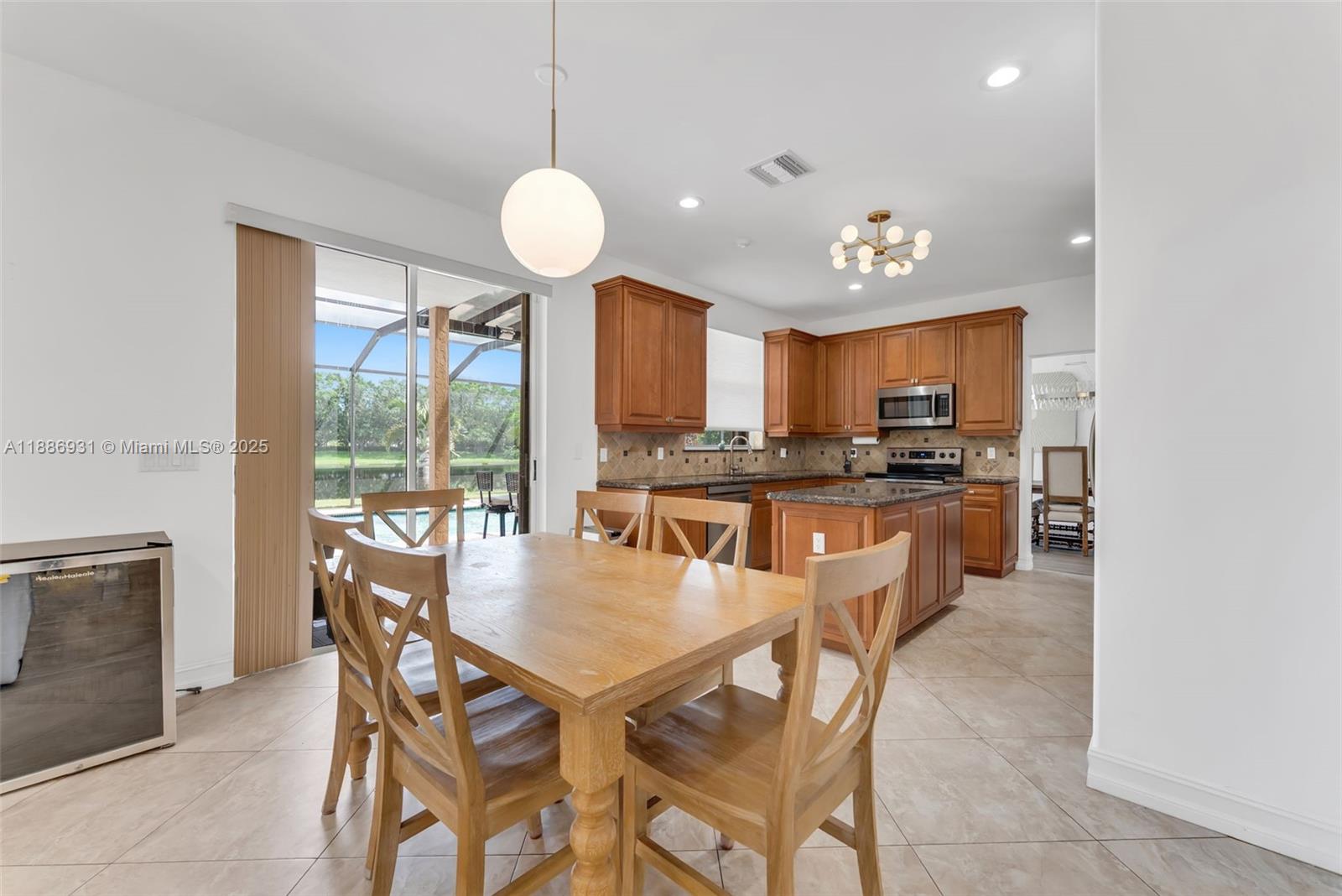 SECTOR 4 - Residential Lease